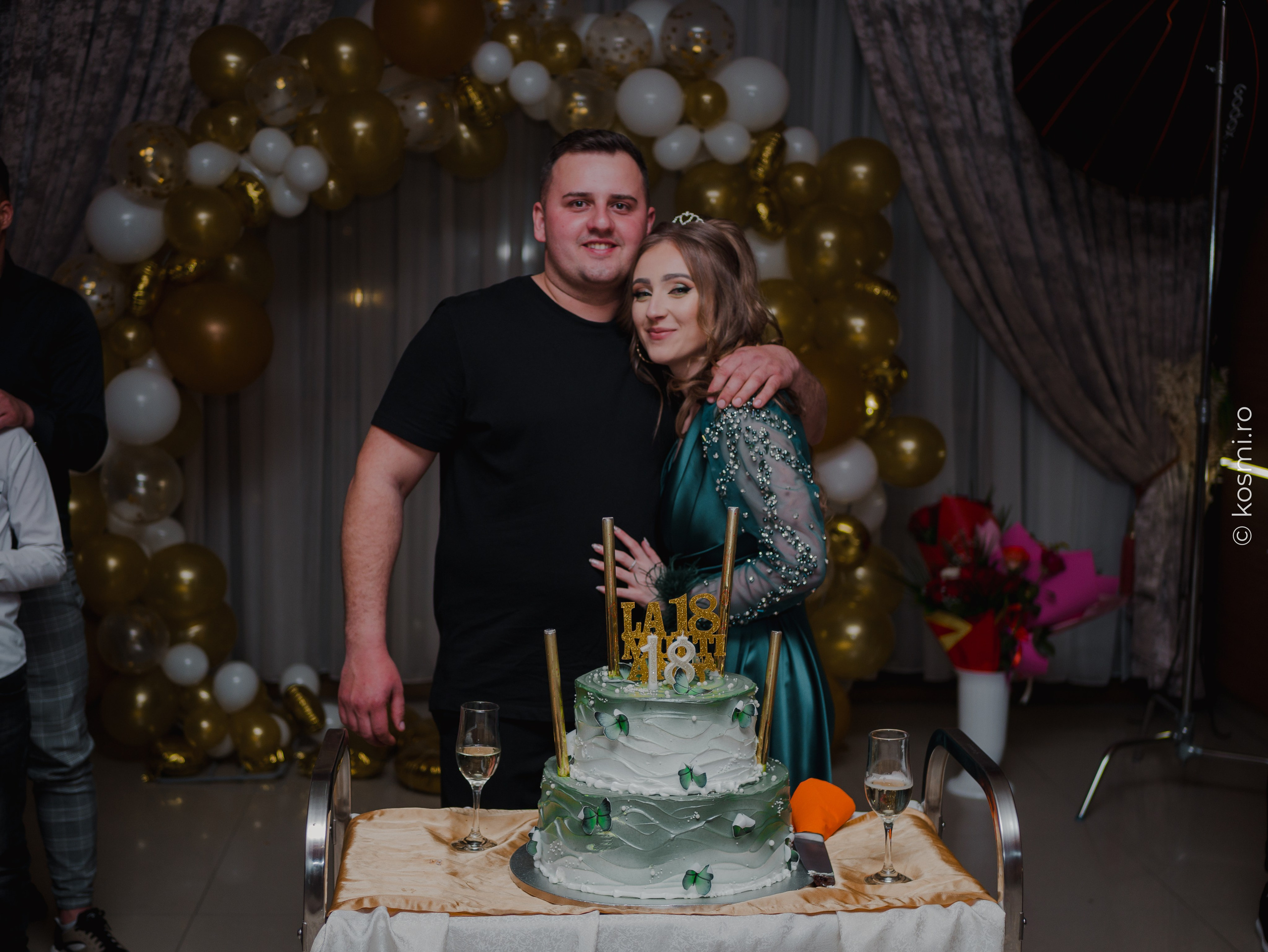 Majorat Andreea. Kosmi