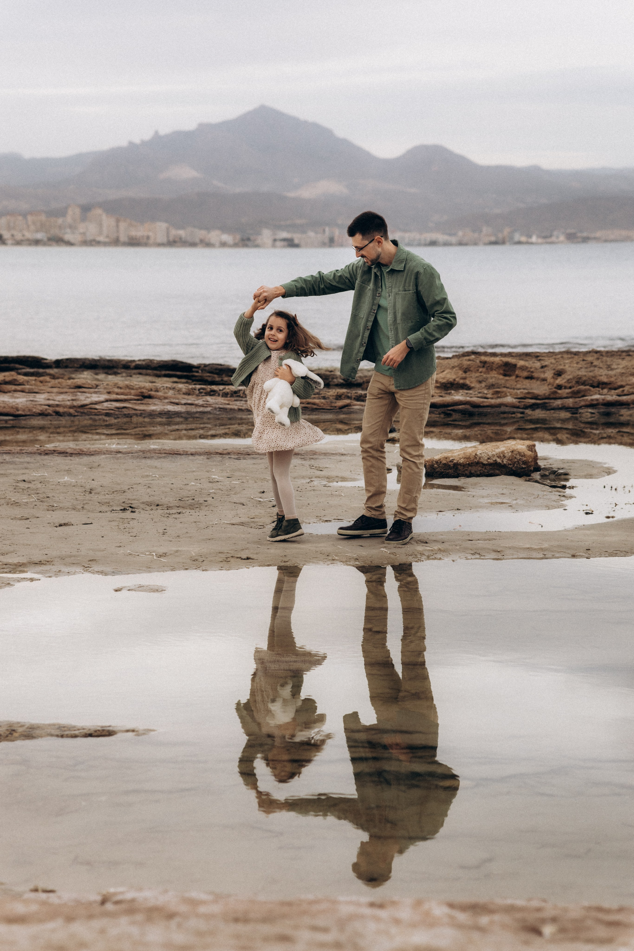 Сімейна фотосесія в Аліканте 📸👪 Торрев’єсі, Бенідормі та Валенсії від професійного сімейного фотографа Наталі Острової