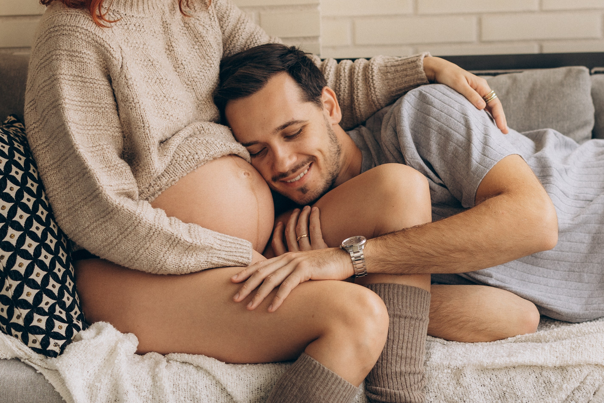 Maternity Photoshoots in Alicante, Torrevieja, Benidorm, and Valencia by Photographer Natalie Ostrova