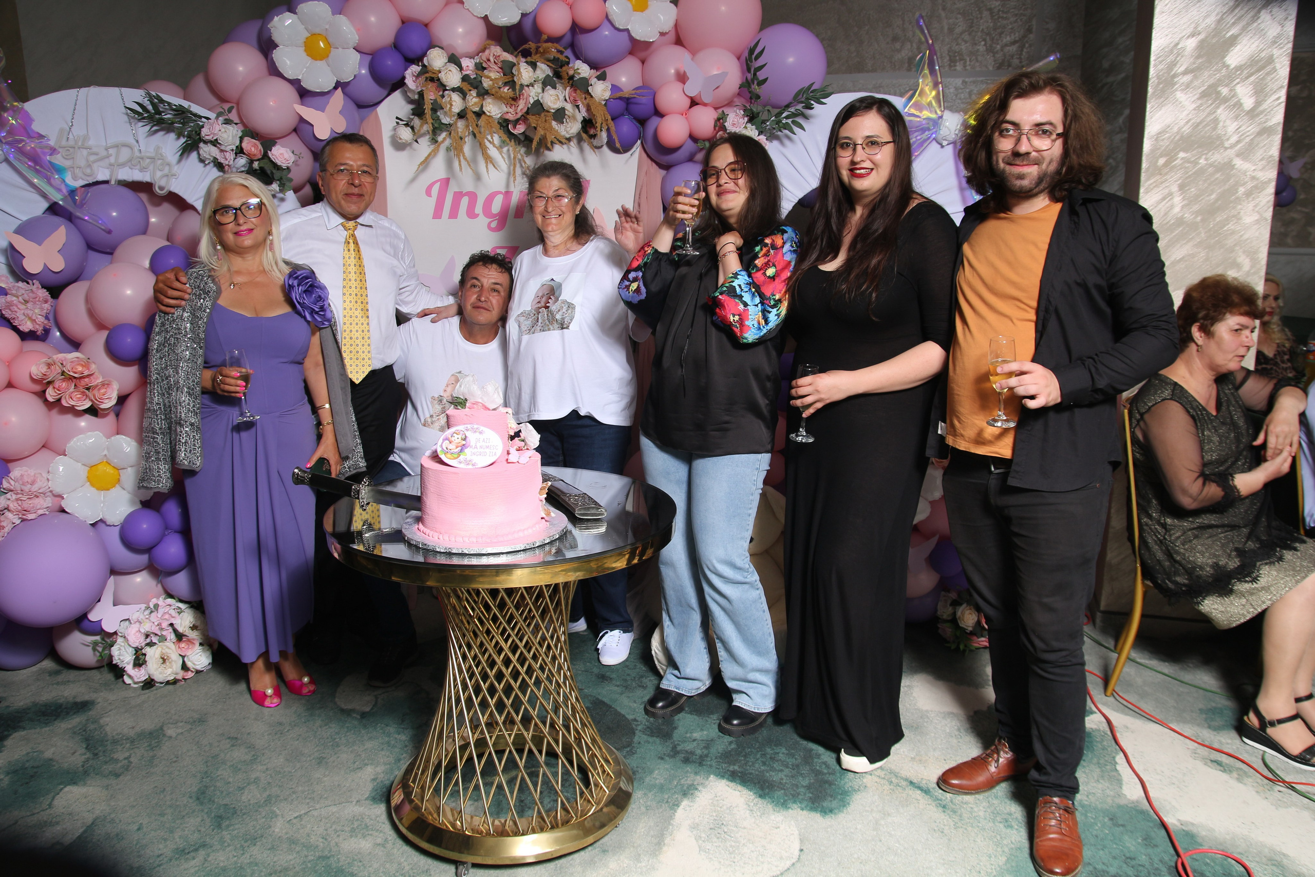 BYZO MEDIA. PETRU BYZO - family and children photographer in ROMANIA