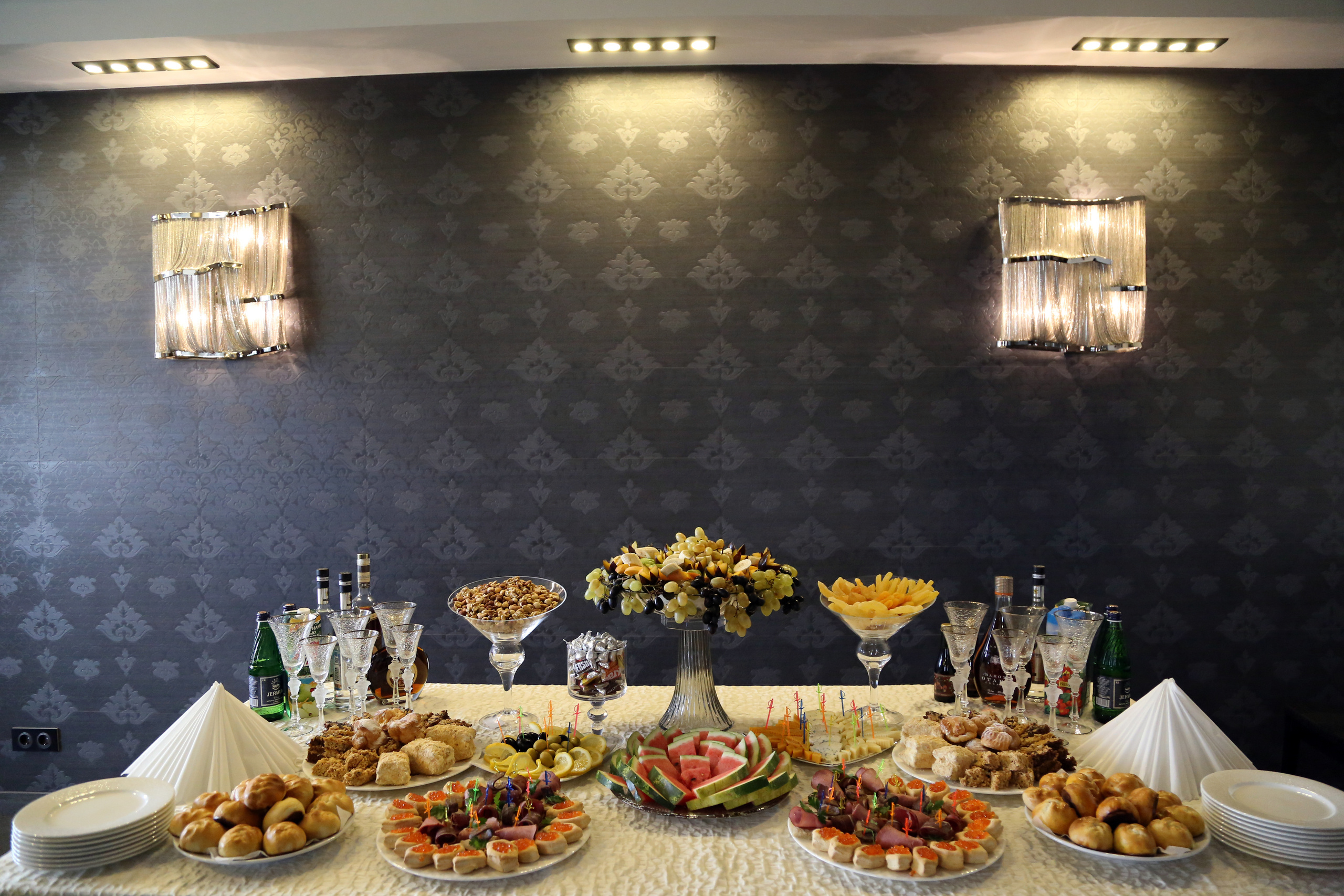 Wedding on Ferrari, bride, dress. Wedding and family photographer in Cork, Ireland. Tigran