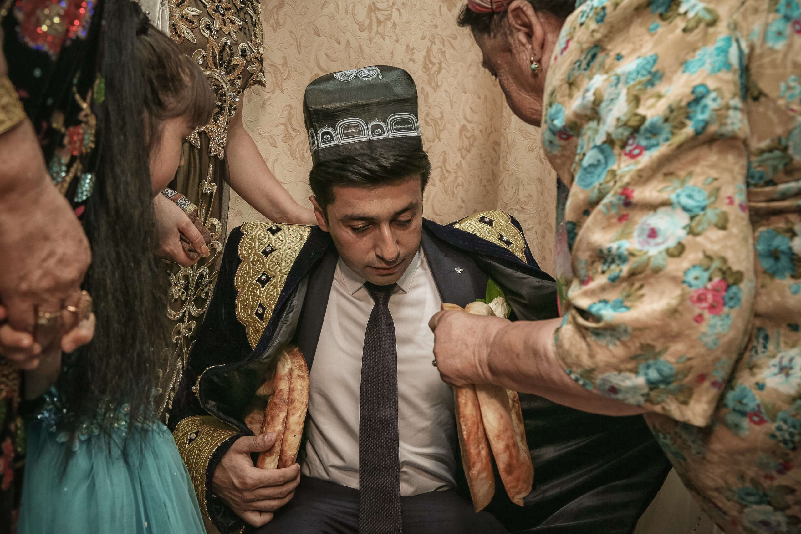 Tajik wedding, portrait of Asian bride, wedding dress. Wedding and family photographer in Cork, Ireland. Tigran