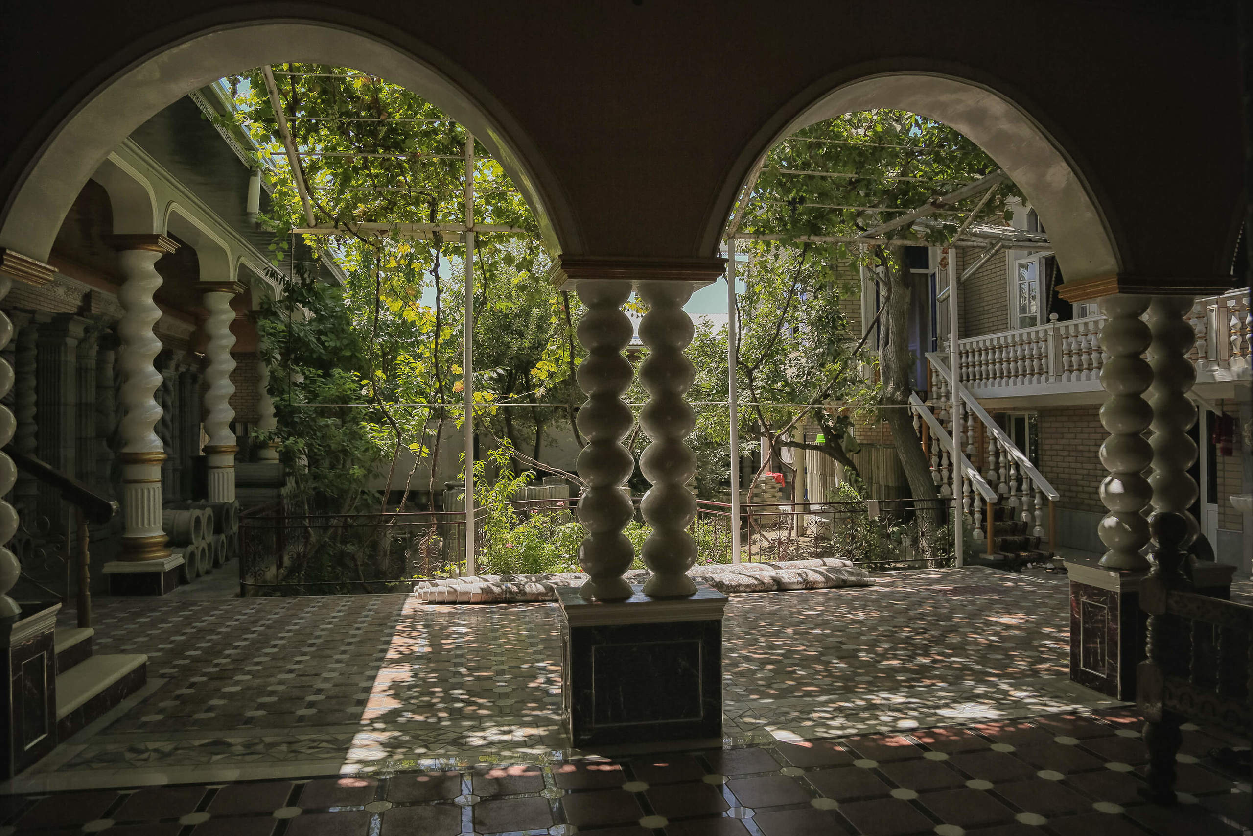 Tajik wedding, portrait of Asian bride, wedding dress. Wedding and family photographer in Cork, Ireland. Tigran