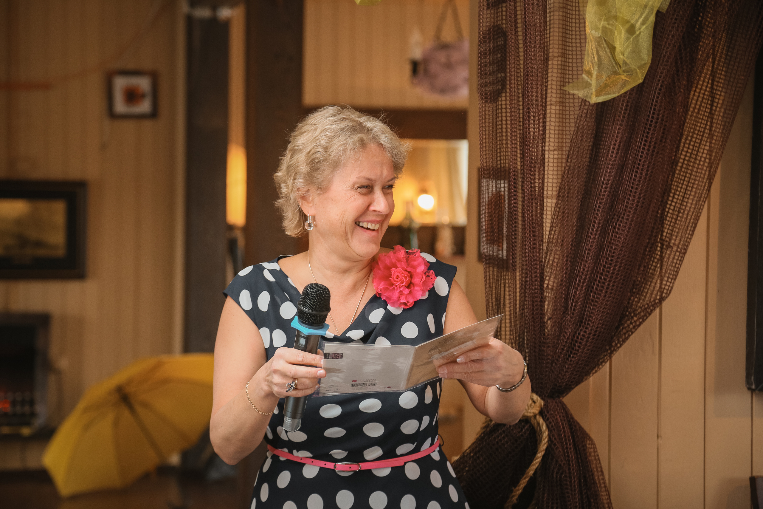 Wedding photos of bride, Wedding photos of groom. Wedding and family photographer in Cork, Ireland. Tigran