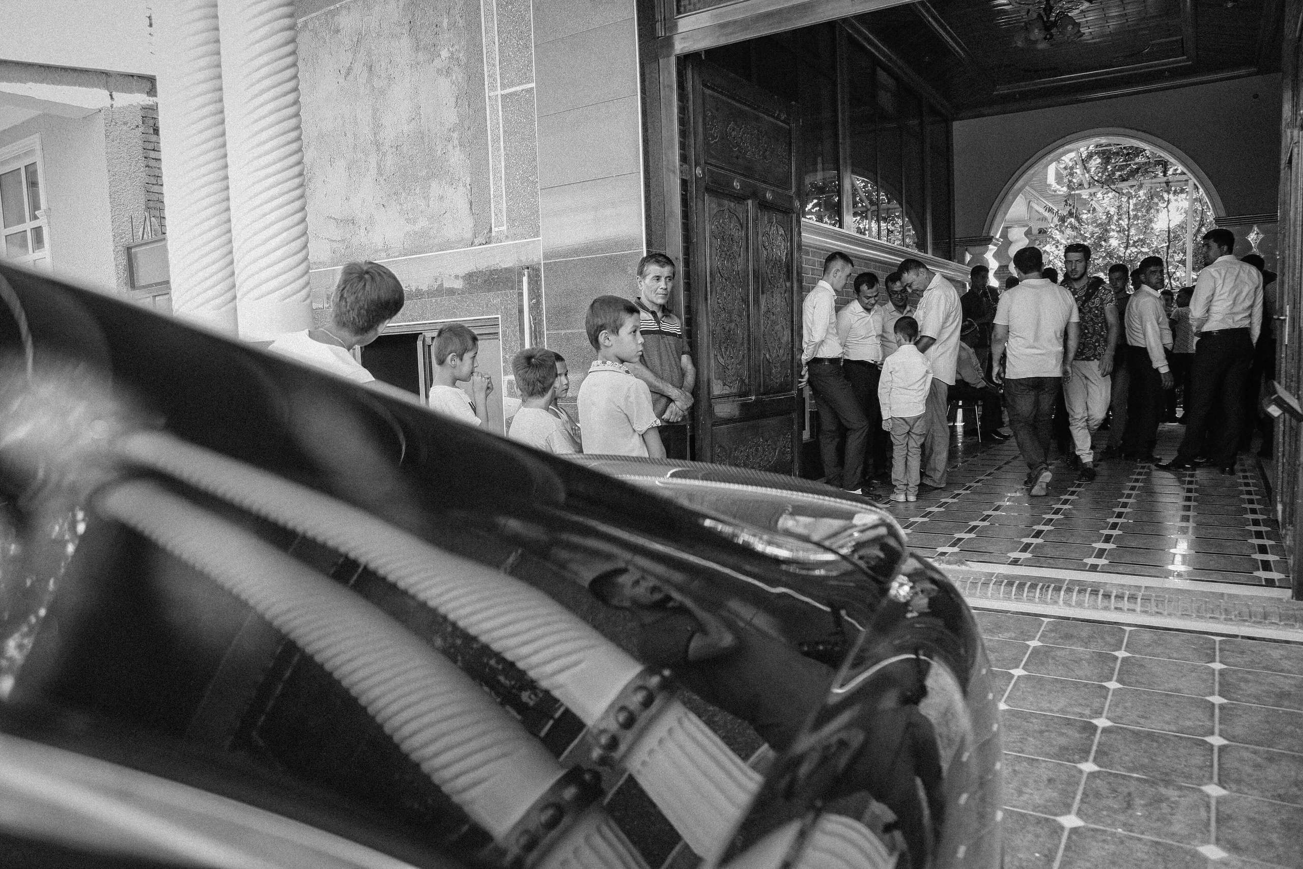 Tajik wedding, portrait of Asian bride, wedding dress. Wedding and family photographer in Cork, Ireland. Tigran