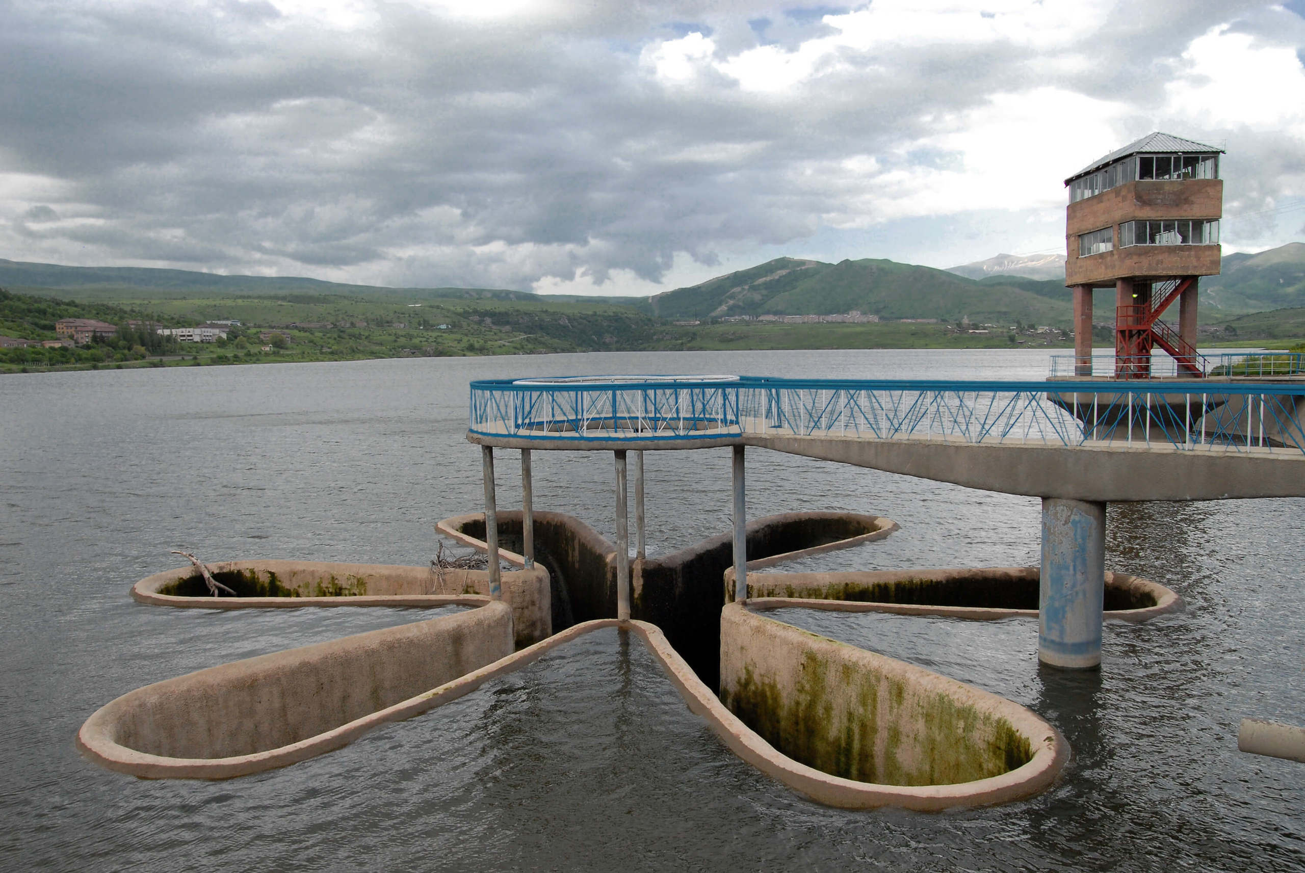 Armenia photo, Armenia photo cities, Armenia landmarks photo. Wedding and family photographer in Cork, Ireland. Tigran