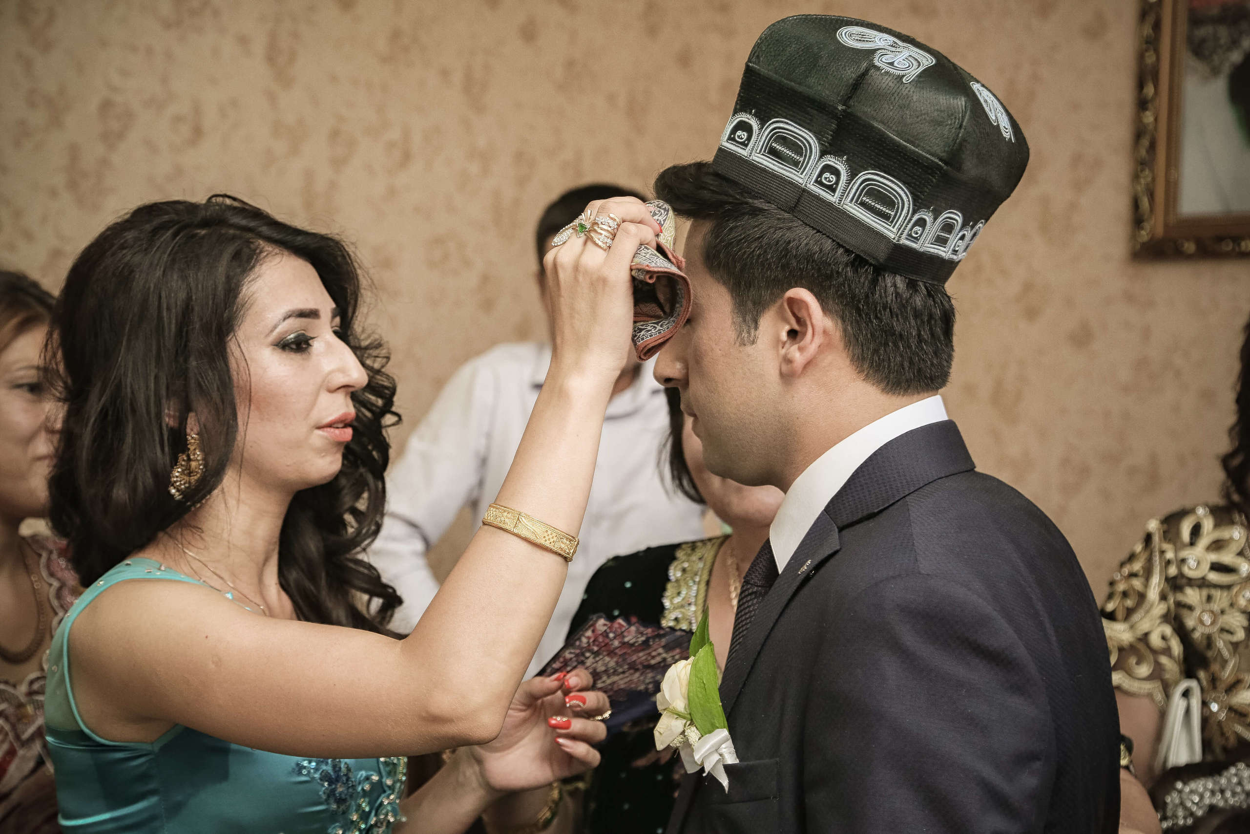 Tajik wedding, portrait of Asian bride, wedding dress. Wedding and family photographer in Cork, Ireland. Tigran