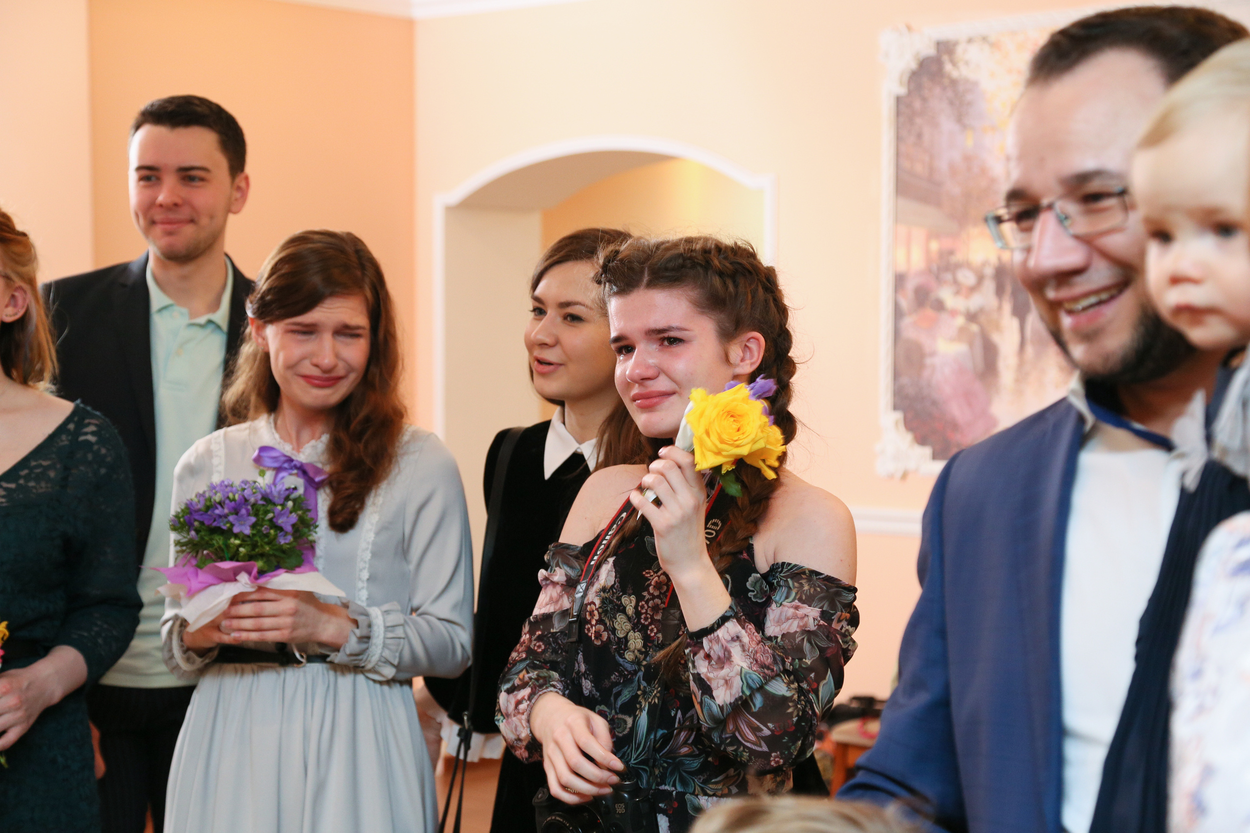 Wedding photos of bride, Wedding photos of groom. Wedding and family photographer in Cork, Ireland. Tigran