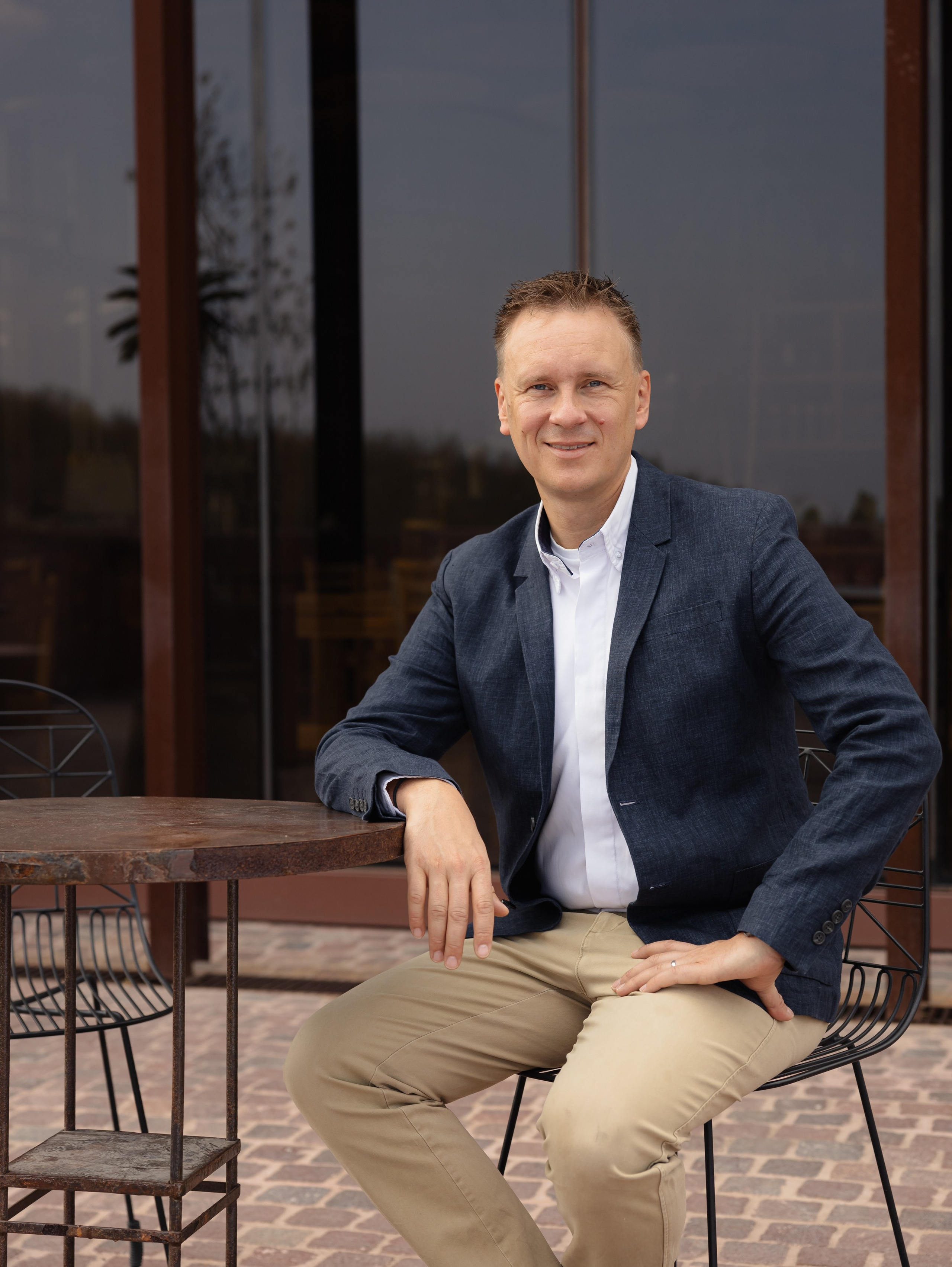 Man Business Portrait. Лайфстайл и семейный фотограф в г. Писек Чехия Оксана Телупилова