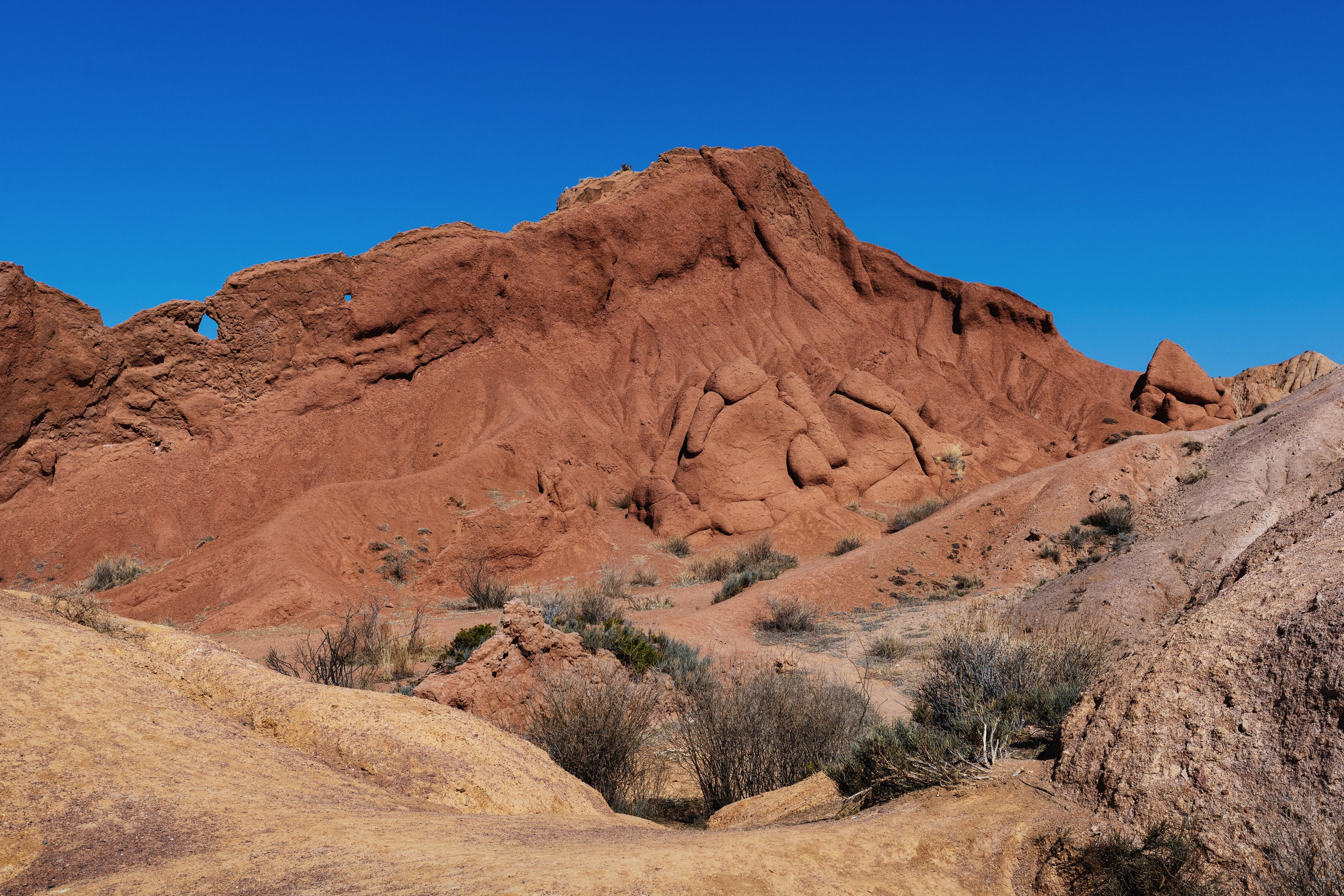 Explore Kyrgyzstan. Ilia Denbrov photography
