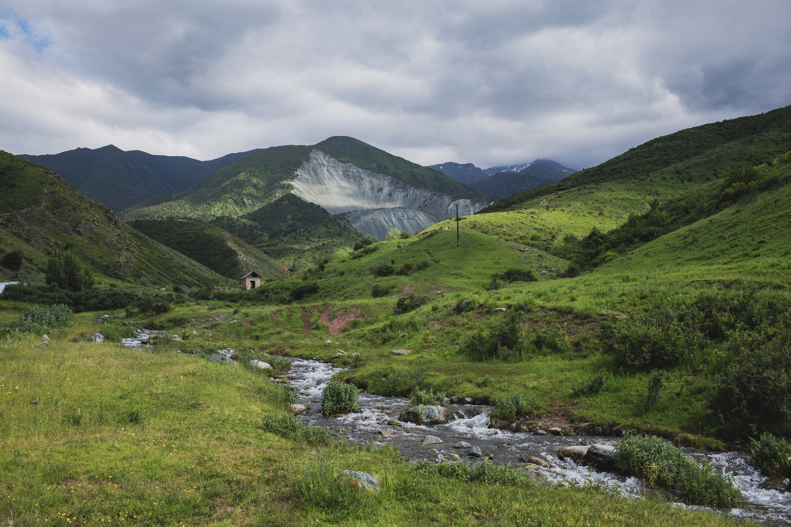 Explore Kyrgyzstan. Ilia Denbrov photography