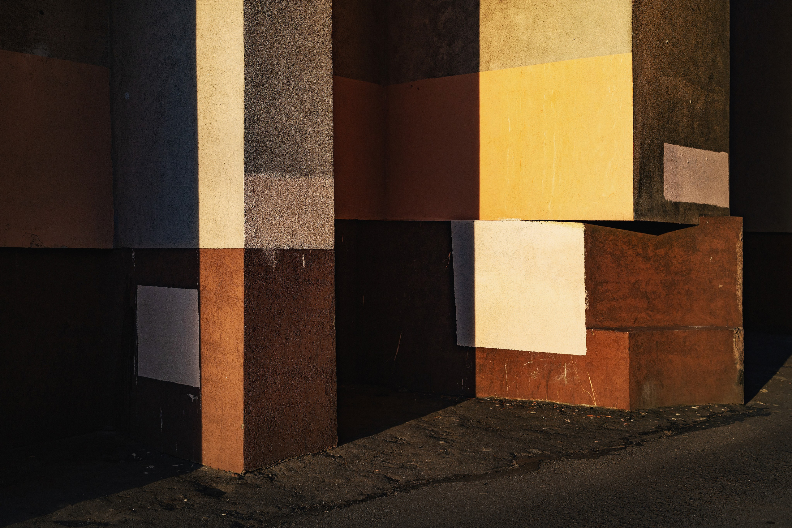 Walls. Ilia Denbrov photography