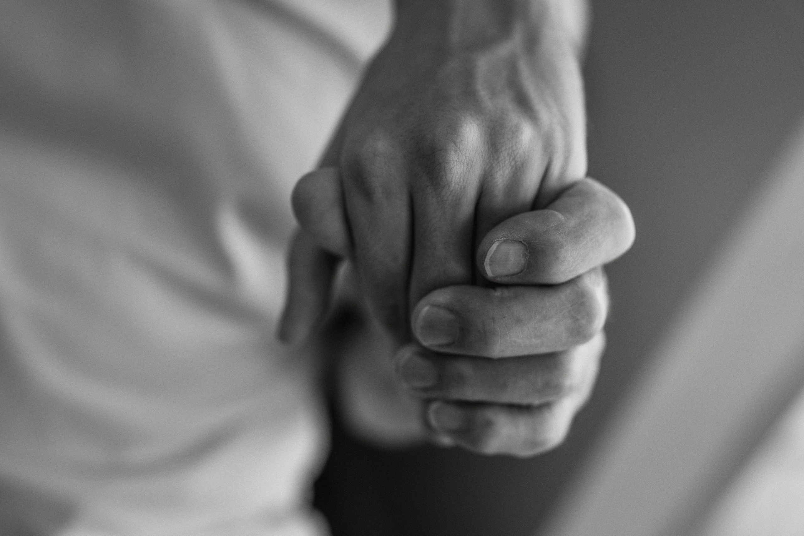 Big happy family. At home. Wedding and family photographer and videographer PA, NJ, NY, DE, MD