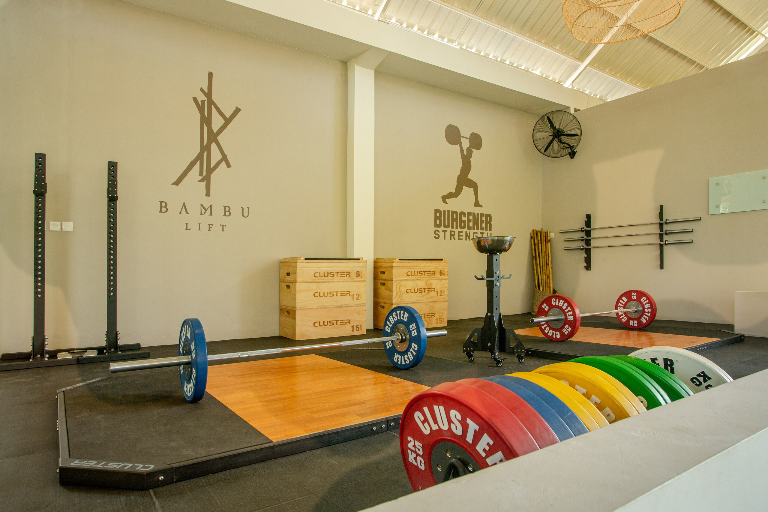 Интерьерная съёмка для отелей и ресторанов. Индивидуальный и парный фотограф на Бали — Bali Dream Photo