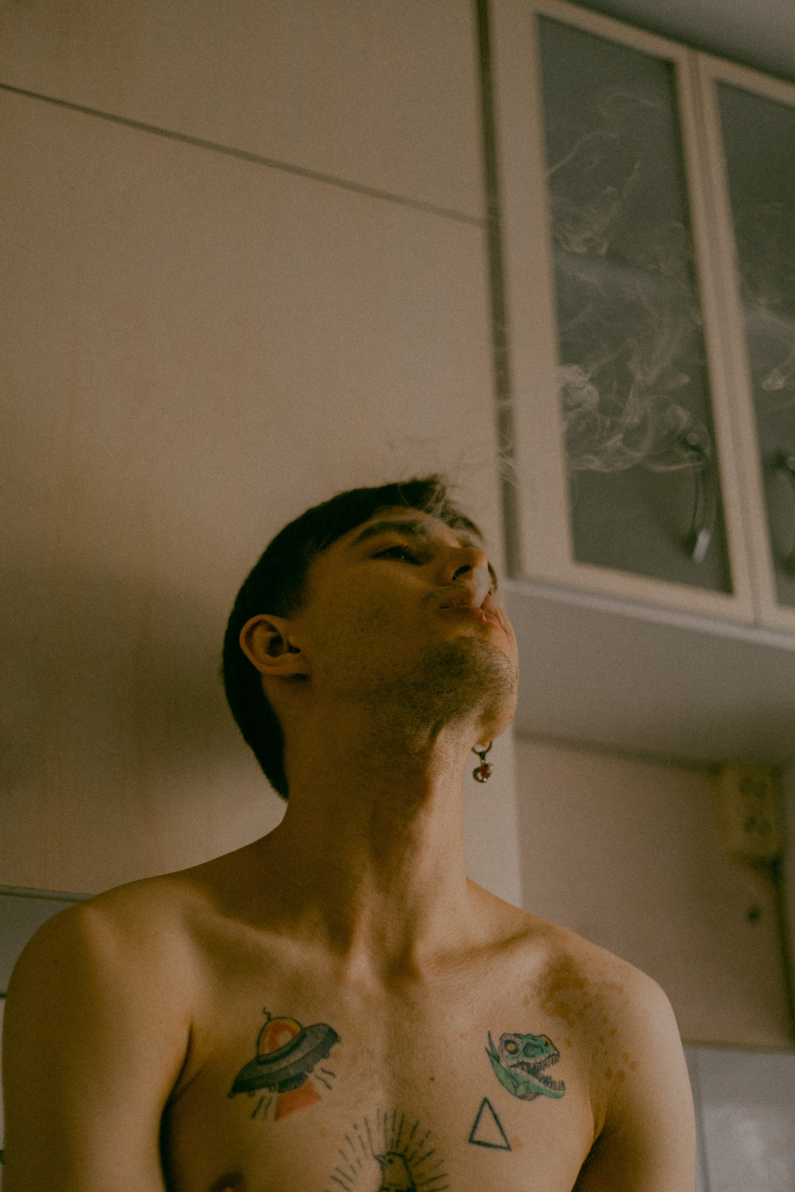 Sesión de fotos creativa para un chico. Fotógrafo de retrato, familia y reportajes en Valencia | España | Europa Vitalii Lumier