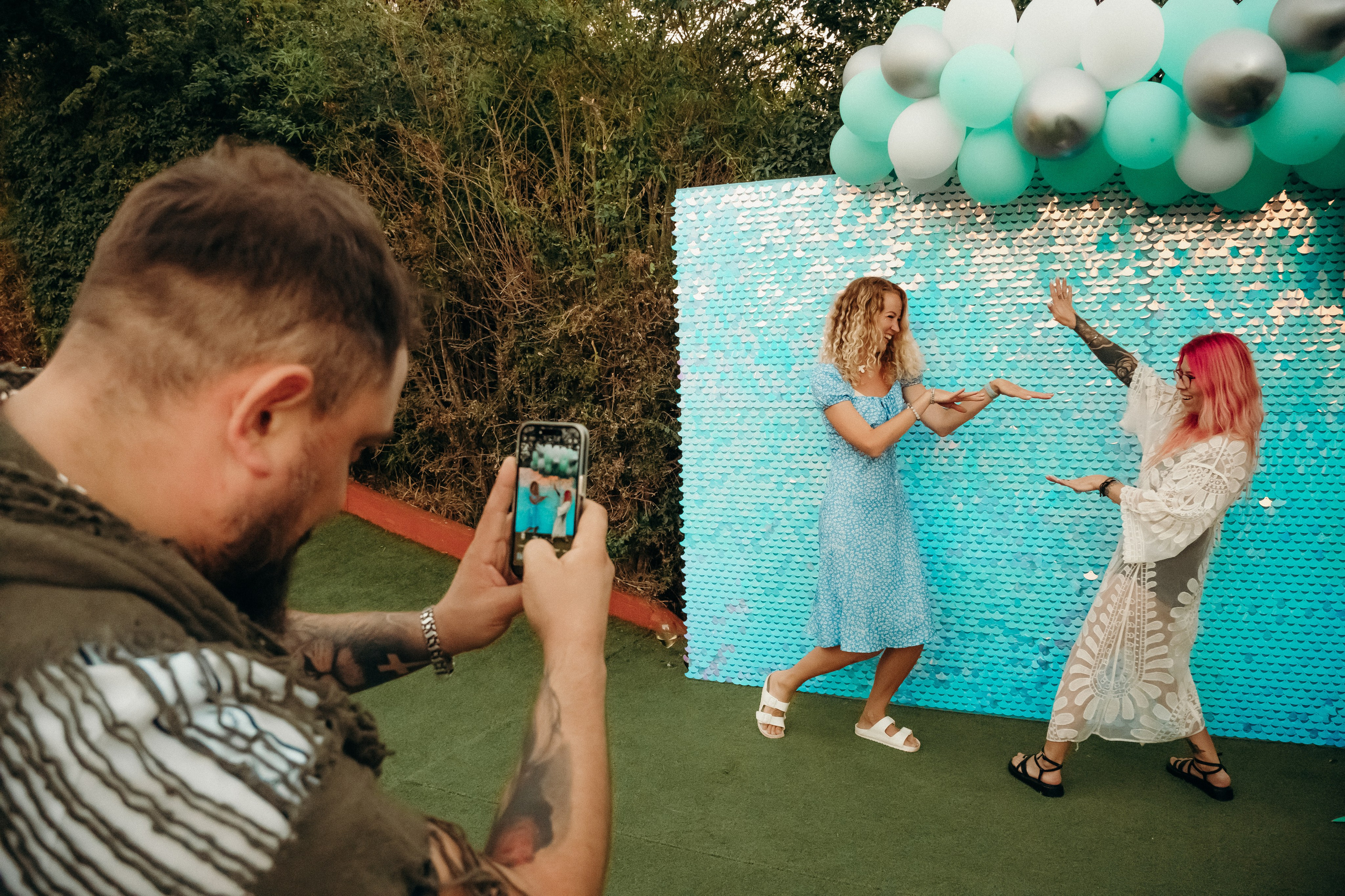 Pool party in  High Villa.  Cascais Sintra Lisbon. Валерія Сичова. Сімейний та репортажний фотограф в Португаліі