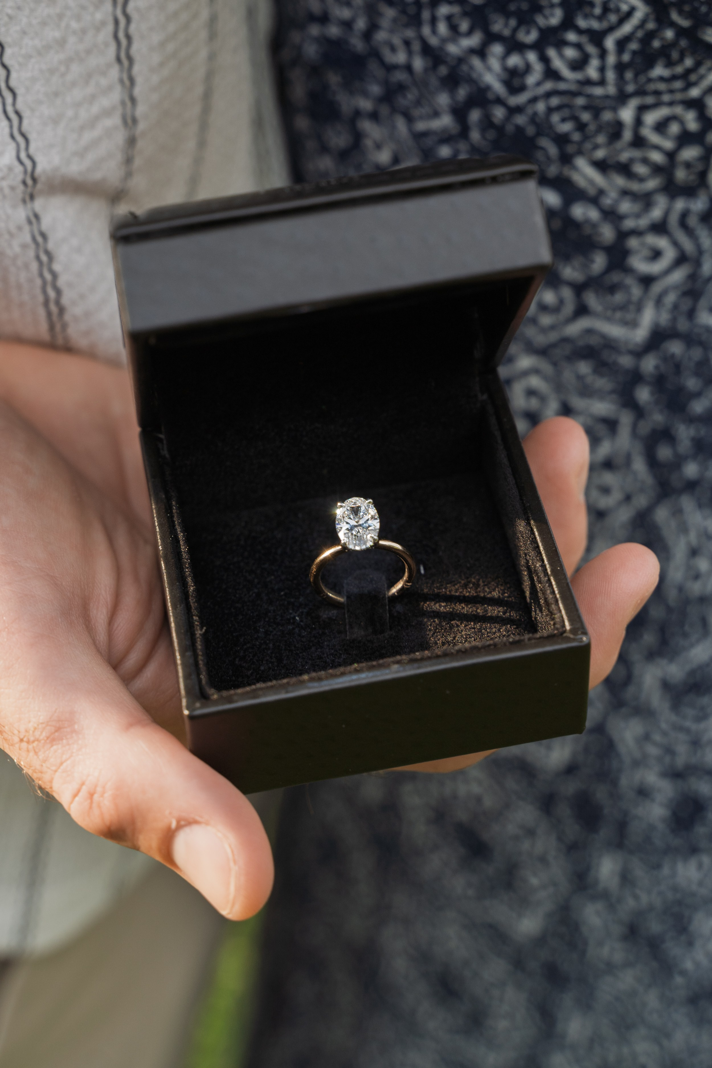 Sunrise Secret Proposal Lake Como. Proposal Photographer in Lake Como