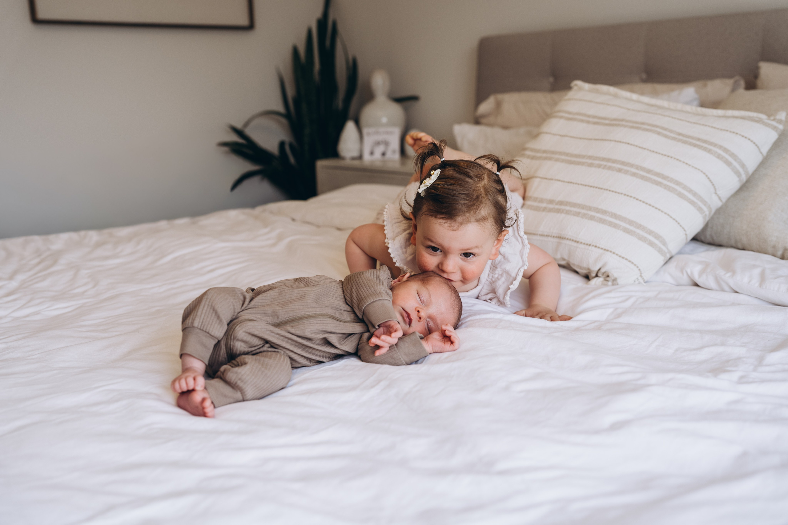 Jess & Fam #2. Calgary Wedding & Lifestyle Photographer — Yevhen Polishchuk