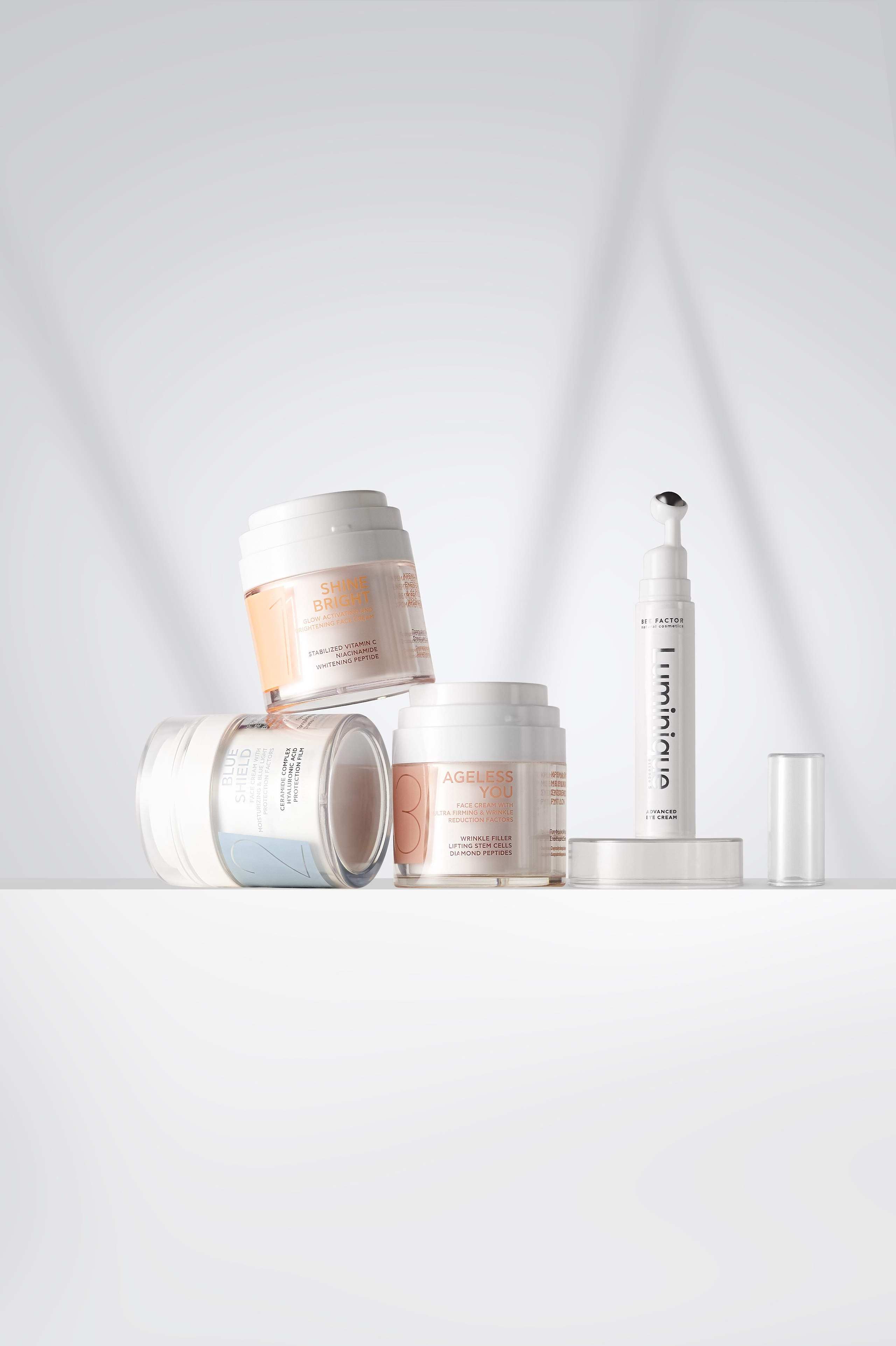 high-end product retouching, professional photo editing, e-commerce retouching, beauty product retouching, lifestyle product photography, clean retouching, natural photo editing, product image enhancement, cosmetic photo retouching, detailed retouching, commercial product photography, premium retouching service