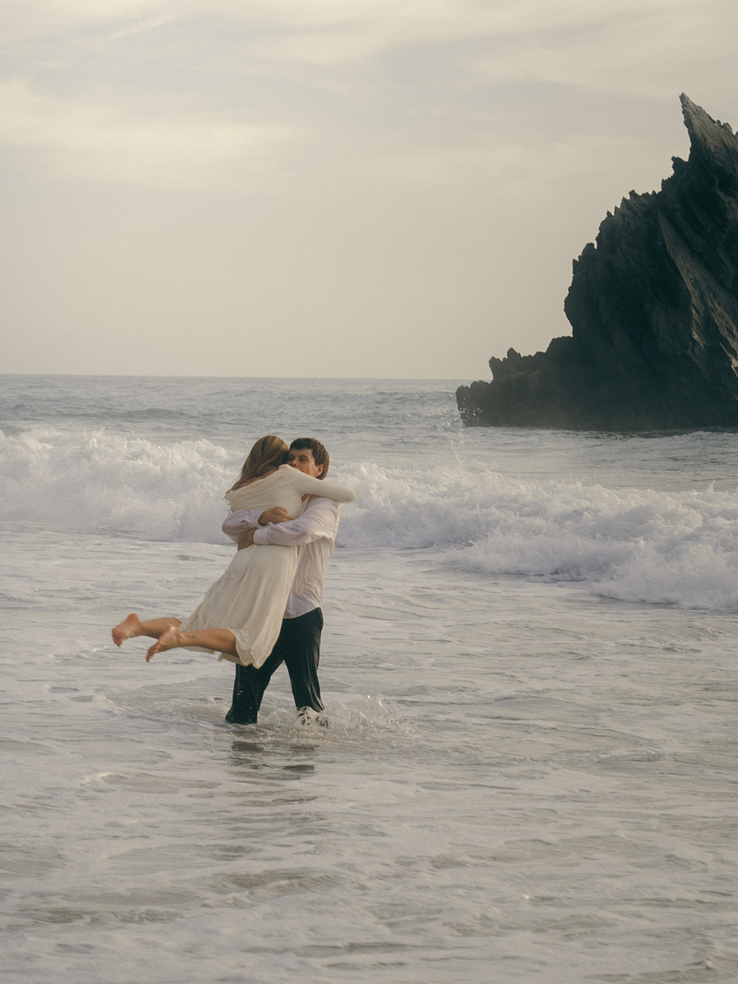 Bogdan & Yulia. Lisbon Event Photographer