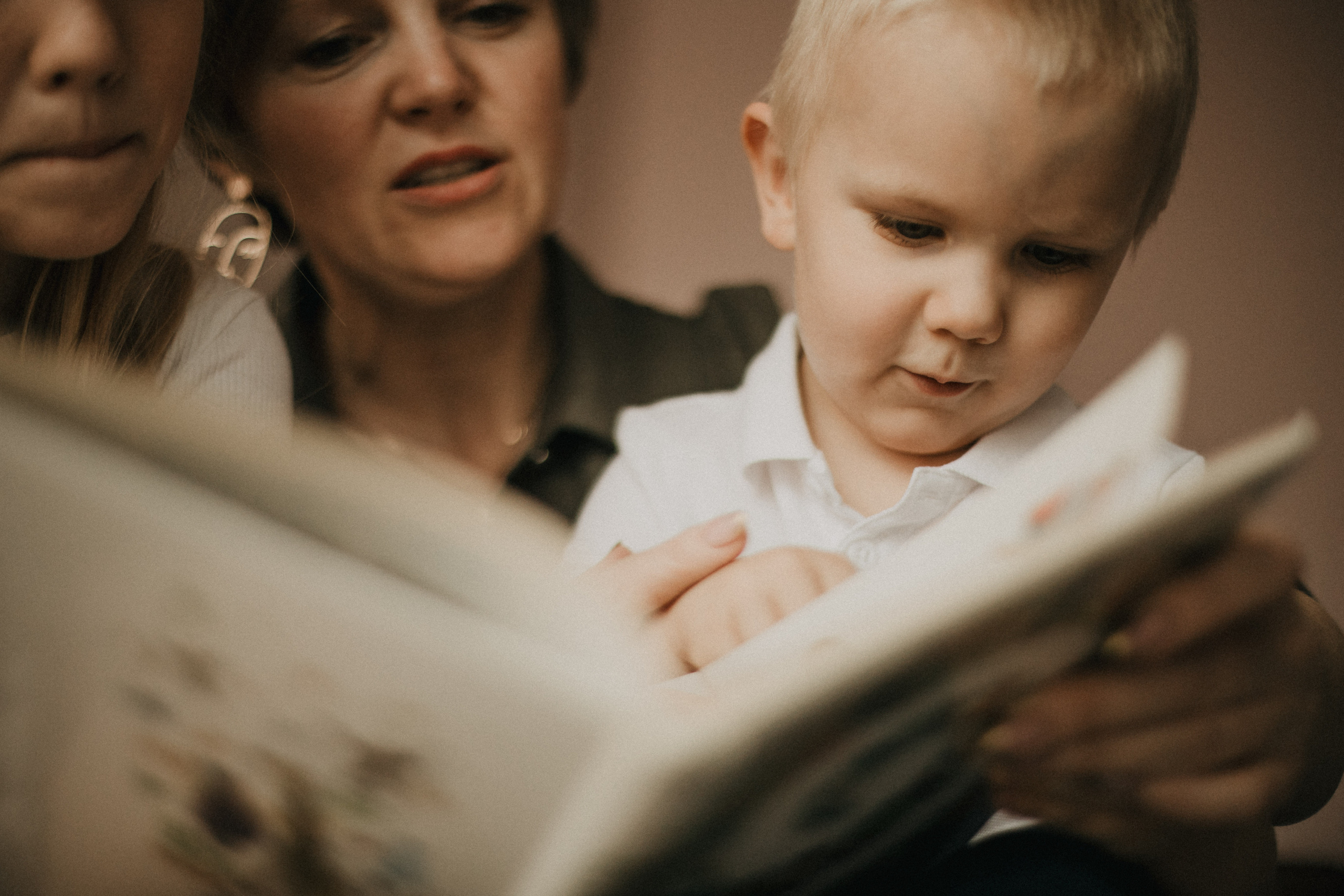 FAMILLE. Je suis Olga, votre photographe de famille à Metz et dans toute la France