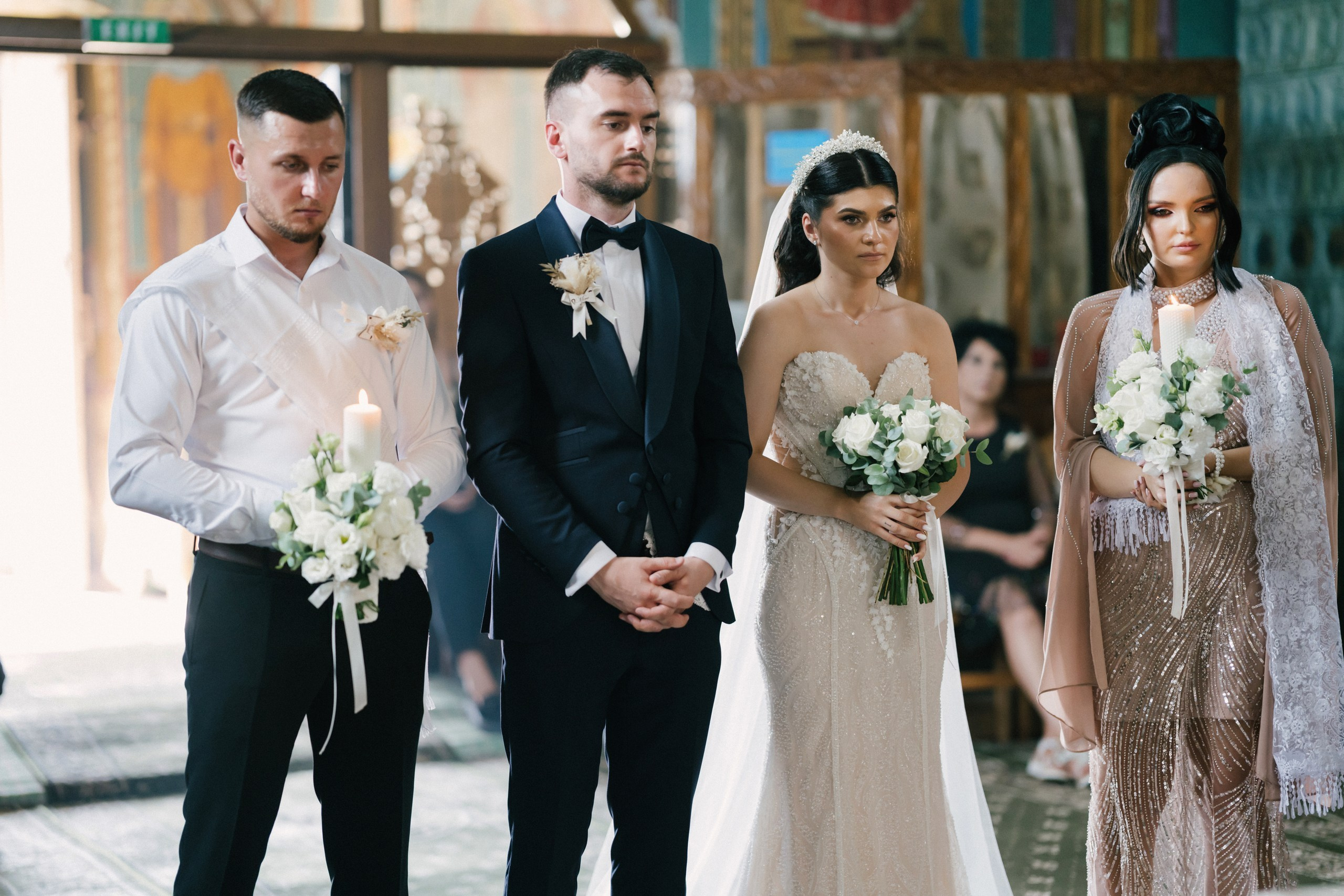 1. Mireasa Adriana în timpul pregătirilor de nuntă în Tudora Botoșani2. Costumul mirelui Ionuț fotografiat artistic în ziua nunții3. Prietenii mirelui la tradițiile de nuntă în Tudora4. Bărbieritul mirelui în cadrul obiceiurilor tradiționale de nuntă5. Fotografii de familie la biserică în ziua nunții6. Portret de familie cu mirii și copilul lor la nunta din Botoșani7. Primul dans al mirilor la Mariage Dor Baisa Botoșani8. Decor elegant de nuntă la Mariage Dor Baisa9. Emoții și tradiții la nunta din Tudora județul Botoșani10. Fotograf profesionist de nuntă în Botoșani surprinzând momente autentice - otograf-nunta-botosanifotograf-evenimente-botosanifotograf-profesionist-botosanifotograf-nunta-tudoranunta-tudora-botosanisedinta-foto-nunta-botosanipoze-nunta-botosanifotografii-nunta-tudorafotograf-cununie-religioasa-botosanibiserica-sfintii-imparati-constantin-si-elena-tudoramariage-dor-baisa-botosanirestaurant-nunta-botosanidansul-mirilor-mariage-dorpregatiri-mire-botosanipregatiri-mireasa-botosanitraditii-nunta-moldovaobiceiuri-nunta-tudorafotograf-familie-nunta-botosaniportret-miri-botosanigalerie-foto-nunta-botosanialbum-foto-nunta-botosaninunta-eleganta-botosaninunta-cu-traditii-botosanifotograf-premium-nunta-botosaniservicii-foto-video-botosanipoveste-de-nunta-botosanifotograf-documentar-nuntafotograf-natural-emotionalmiri-ionut-si-adriananunta-autentica-tudora -otograf-nunta-botosanifotograf-nunta-tudoranunta-tudora-botosanifotograf-evenimente-botosanifotograf-profesionist-botosaniservicii-foto-video-botosanigalerie-foto-nunta-botosanialbum-foto-nunta-botosani - nunta-autentica-botosaninunta-cu-traditii-botosanipoveste-de-nunta-botosanifotografii-emotionante-nuntamomente-autentice-nuntafotografie-documentara-nuntafotograf-natural-nunta- pregatiri-miri-tudorabiserica-tudora-botosanicununie-religioasa-tudoramariage-dor-baisa-botosanipetrecere-nunta-botosanivalsul-mirilor-botosani - alino-foto-studio-botosaniionut-si-adriana-nunta-tudorafotograf-alin-chirila-botosani