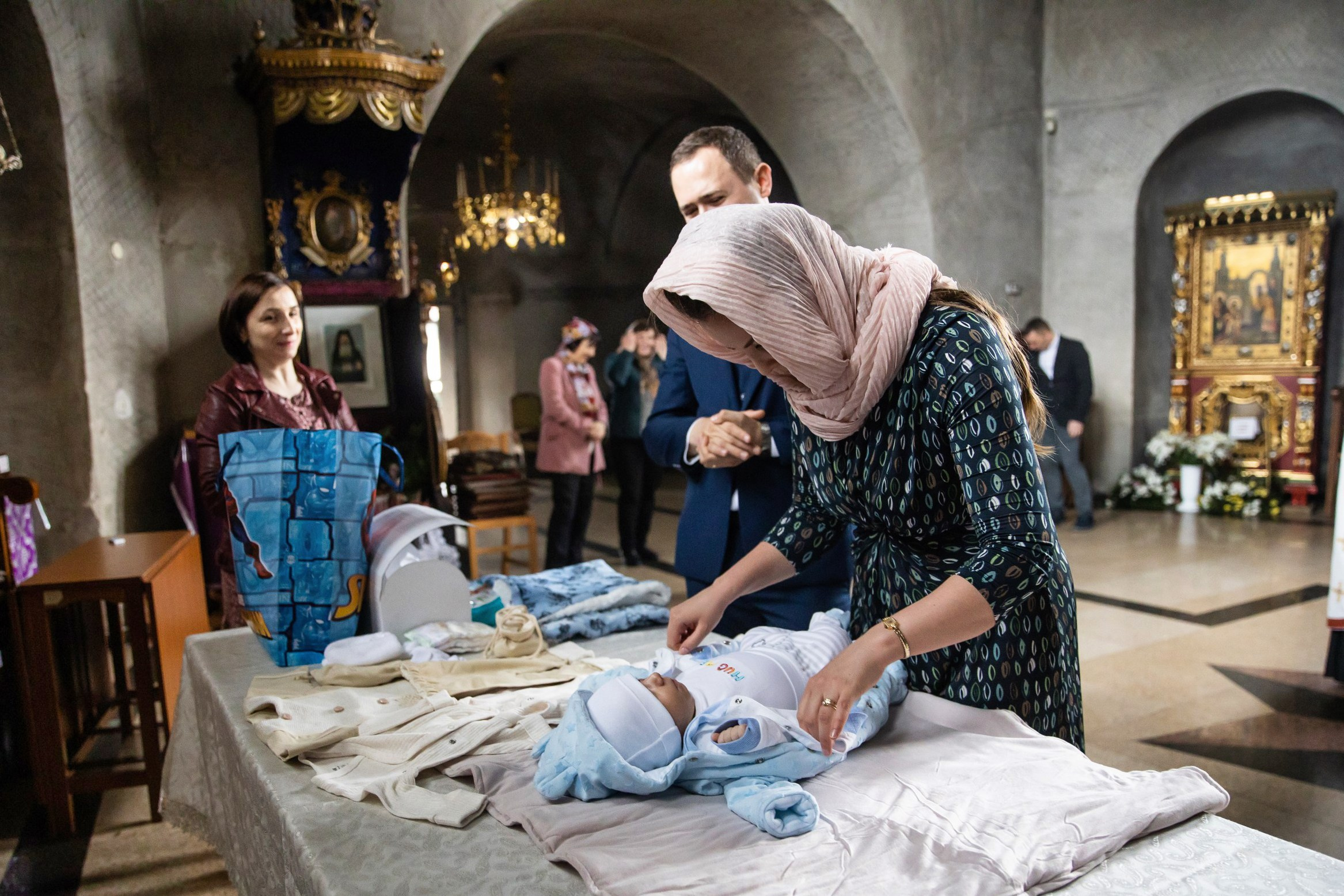 - nunta--fotograf-profesionist-botosani  - fotografie-nunta-romantica - imagini-nunta-in-natura-alin-chirila-fotograf  - fotografii-cuplu-indragostit-nunta-botosani  - sedinta-foto-miri-andrei-iustina-alinofotostudio  - amintiri-din-nunta-realizate-de-fotograf-profesionist  - povestea-nuntii-andrei-si-iustina-in-imagini-alinofotostudio-fotograf evenimente- evenimente Botoșani -fotograf Suceava - fotograf Iași- servicii foto. servicii foto Botoșani. servicii foto video Botoșani. otograf-nunta-botosani-fotograf nunta. fotograf evenimente. fotograf nunta Botoșani. Alin chirila. Alin chirila fotograf. Alinofotostudio.- servicii foto. servicii foto Botoșani. servicii foto video Botoșani. fotograf nunta. fotograf evenimente. fotograf nunta Botoșani. Alin chirila. Alin chirila fotograf. Alinofotostudio.fotograf stare civilă,poze stare civilă,album foto stare civilă,servicii foto suceava,fotograf evenimente suceava,fotograf nuntă suceava,poze cununie civilă,ședință foto stare civilă,sesiune foto suceava,fotograf profesionist suceava,fotograf botosani,stare civila botosani,alinofotostudio,alin chirila fotograf.servicii foto. servicii foto Botoșani. servicii foto video Botoșani. fotograf nunta. fotograf evenimente. fotograf nunta Botoșani. Alin chirila. Alin chirila fotograf. Alinofotostudio.fotograf stare civilă,poze stare civilă,album foto stare civilă,servicii foto suceava,fotograf evenimente suceava,fotograf nuntă suceava,poze cununie civilă,ședință foto stare civilă,sesiune foto suceava,fotograf profesionist suceava,fotograf botosani,stare civila povestitor prin fotografiebotosani,alinofotostudio,alin chirila fotograf,servicii foto. servicii foto Botoșani. servicii foto video Botoșani. fotograf nunta. fotograf evenimente. fotograf nunta Botoșani. Alin chirila. Alin chirila fotograf. Alinofotostudio.fotograf stare civilă,poze stare civilă,album foto stare civilă,servicii foto suceava,fotograf evenimente suceava,fotograf nuntă suceava,poze cununie civilă,ședință foto stare civilă,sesiune foto suceava,fotograf profesionist suceava,fotograf botosani,stare civila botosani,alinofotostudio,alin chirila fotograf,cununie religioasă botoșani,andreea și neculai,capela militară botoșani,foto conacul zăicești,fotograf nuntă botoșani,fotograf cununie religioasă,foto evenimente botoșani,poze cununie capela militară,ședință foto zăicești,fotograf profesionist botoșaniMire și mireasă – Sergiu & Liliana – ziua nunții, 2024  - Emoții în ziua nunții – Sergiu și Liliana  - Dansul mirilor – fotografie artistică nuntă 2024  - Sedinta foto romantică în natură – Sergiu & Liliana  - Rochia de mireasă și detalii de nuntă elegan-Album de cununie civilă Florin și Anda – Fotografii profesionale realizate de Alin Chirilă în Botoșani -fotograf prin fotografie-Ședință foto Trash the Dress pe muntele Rarău cu Iulian și Iuliana – fotografie de cuplu, natură montană, emoție autentică surprinsă de Alin Chirilă, povestitor prin fotografie.- "Iulian și Iuliana pe crestele Rarăului – fotografie Trash the Dress în natură"  - "Cuplu îmbrățișat la apus pe muntele Rarău – ședință foto după nuntă"  - "Rochie de mireasă în vânt pe munte – Trash the Dress Rarău-1. Iulian și Iuliana pe muntele Rarău – ședință foto Trash the Dress în natură, cu peisaj montan spectaculos  2. Cuplu în îmbrățișare pe Rarău – emoție autentică surprinsă după nuntă  3. Rochie de mireasă în bătaia vântului – fotografie artistică Trash the Dress în munți  4. Mire și mireasă privind spre orizont – dragoste și libertate pe muntele Rarău  5. Iuliana zâmbind în rochia de mireasă – portret în natură, Trash the Dress  6. Iulian ținându-și mireasa de mână – ședință foto romantică pe munte  7. Detaliu cu rochia pe stâncă – estetică naturală Trash the Dress Rarău  8. Cuplu în mers pe poteca Rarăului – fotografie simbolică de după nuntă  9. Apus de soare pe Rarău în spatele mirilor – imagine de poveste Trash the Dress  10. Iulian și Iuliana râzând împreună – momente autentice surprinse de Alin Chirilă, povestitor prin fotografie-fotograf-nunta-cerbu-botosan trash-the-dress-botosani Alin Chirilă Fotograf – fotograf de nuntă Botoșani-fotograf nuntă Botoșani-fotograf nuntă Cerbu Botoșani-fotograf profesionist nuntă Botoșani-fotografie de nuntă Botoșani-fotograf evenimente Botoșani-fotograf nuntă Moldova-fotograf trash the dress Botoșani	- fotograf pregătirea mirilor Botoșani	-fotograf ceremonie religioasă nuntă-fotograf petrecere nuntă Botoșani- fotograf nuntă Botoșani pregătirea mirelui- pregătirea mirelui fotografie nuntă Cerbu Botoșani-fotograf nuntă Botoșani pregătirea miresei -mireasă pregătiri nuntă Cerbu Botoșani-fotograf nuntă Botoșani nașii mirilor-ceremonie religioasă nuntă Cerbu Botoșani-fotograf nuntă Botoșani ceremonie religioasă biserică-petrecere nuntă Cerbu Botoșani invitați dans-fotograf nuntă Botoșani petrecere restaurant-ședință foto trash the dress-fotograf trash the dress Botoșani ședință foto după nuntă-Fotograf nuntă Botoșani – galerie foto reală de la evenimente