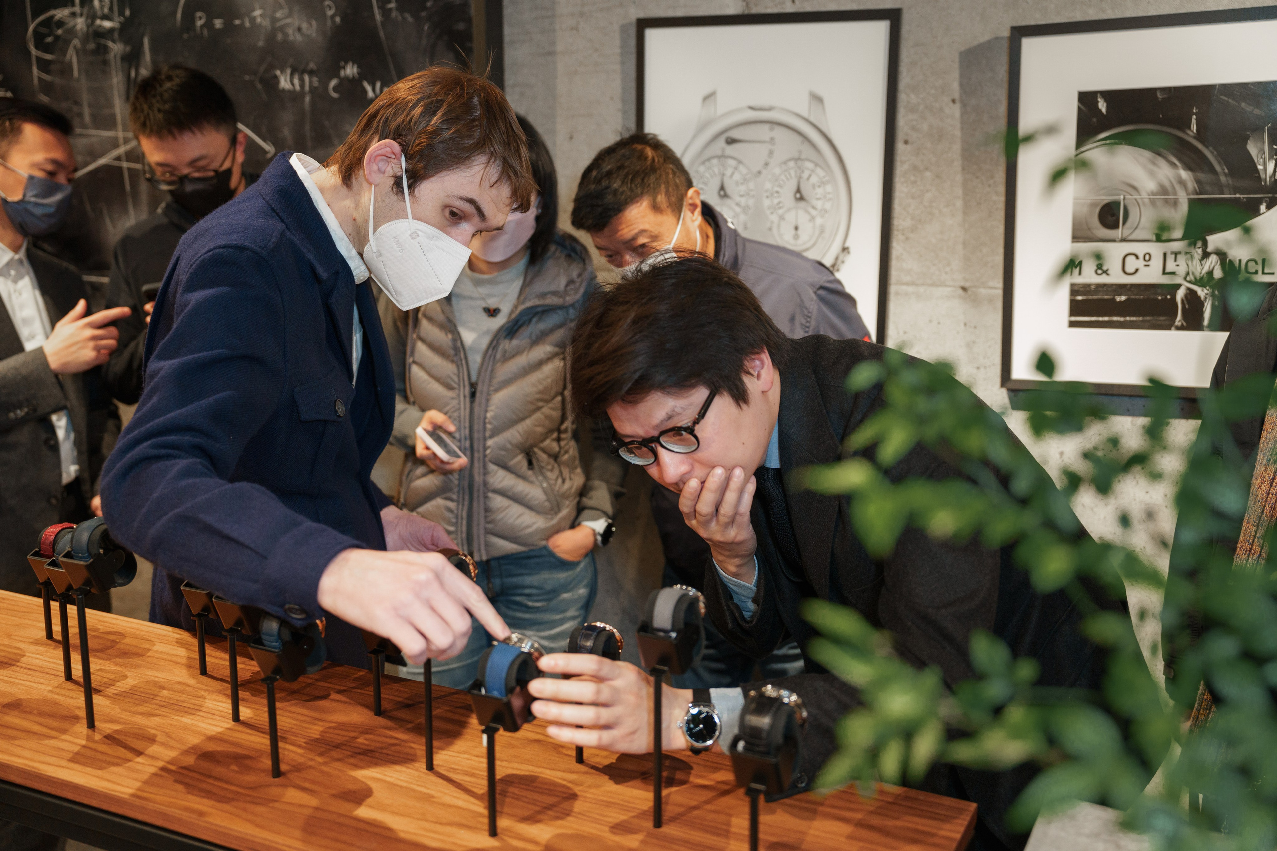 WATCHBOX. ФОТОГРАФ В ГОНКОНГЕ (СВАДЬБЫ, FASHION, СЕМЕЙНЫЕ, МЕРОПРИЯТИЯ, ФОТОПРОГУЛКИ)