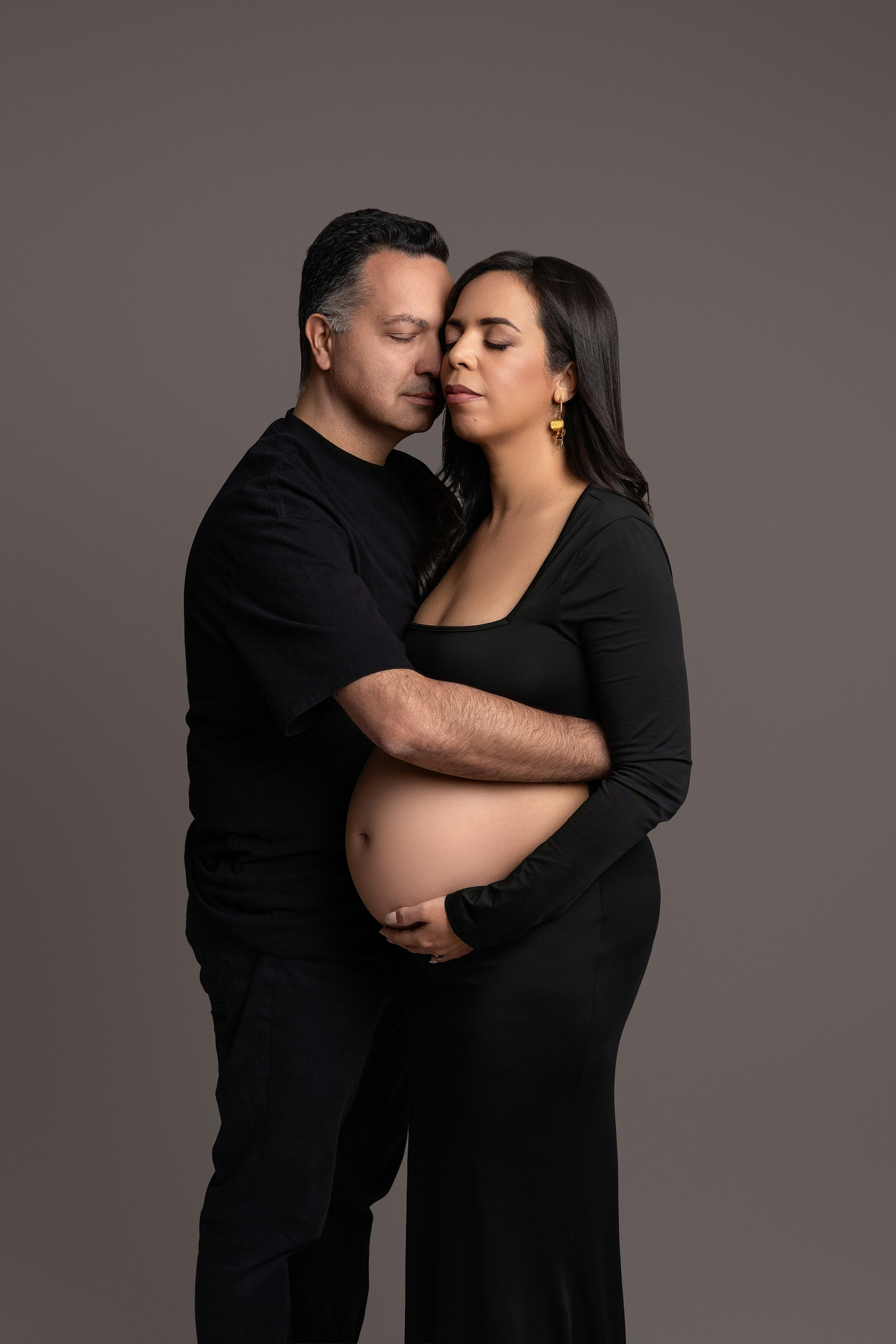 Babybauch. Neugeborene- Schwangerschaft- und Kinder Fotografin in Lehre