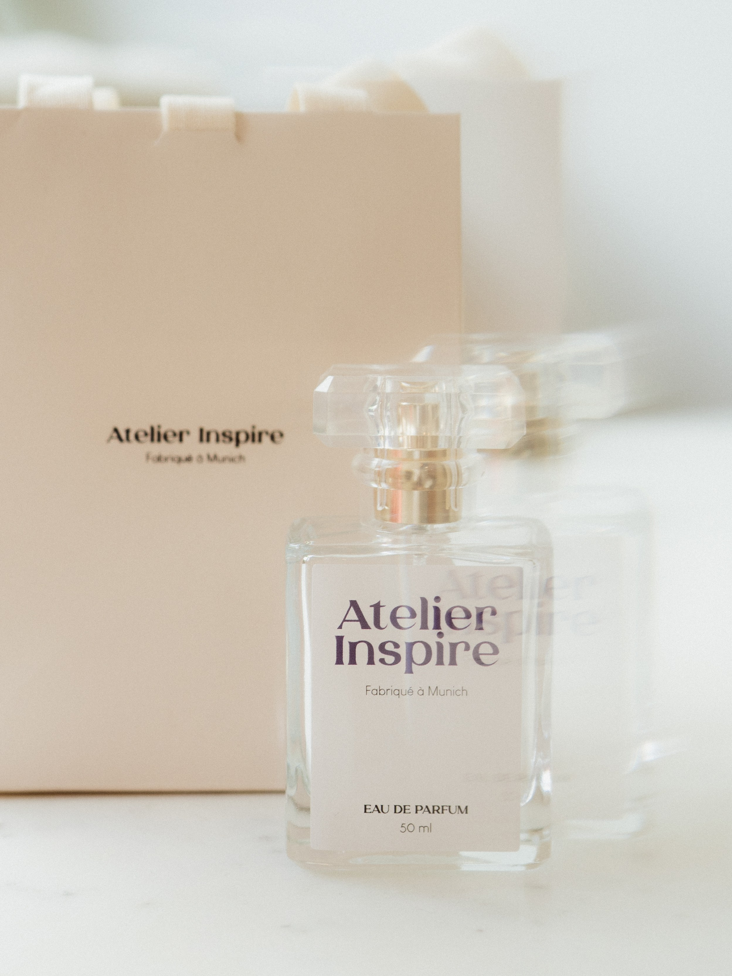 Perfume Bar opening. Portrait Lifestyle Photographer in Munich — Polina Cherkasova