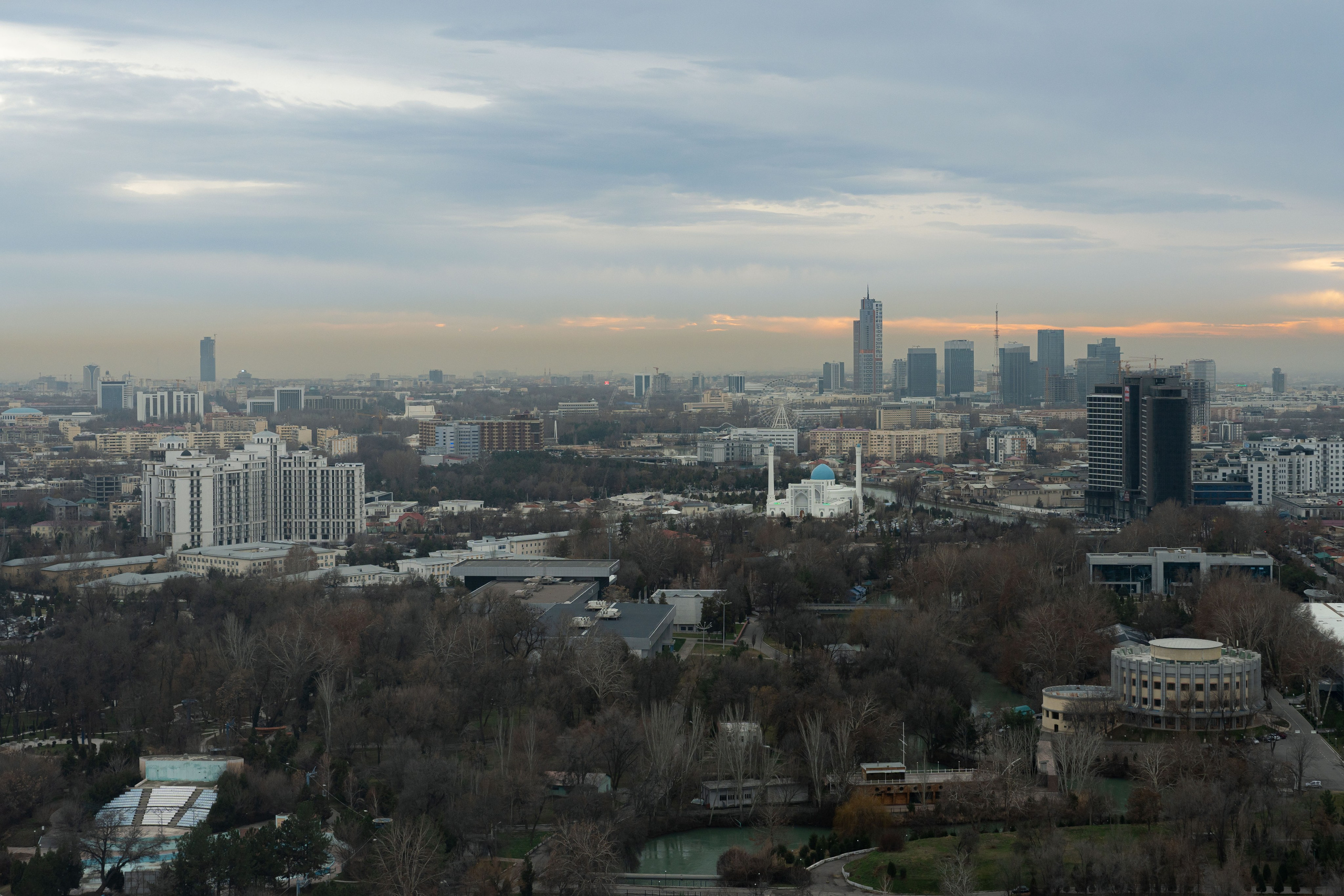Смог в Ташкенте или Взгляд на город с высоты птичьего полета. Георгий Намазов | Фотограф в Ташкенте