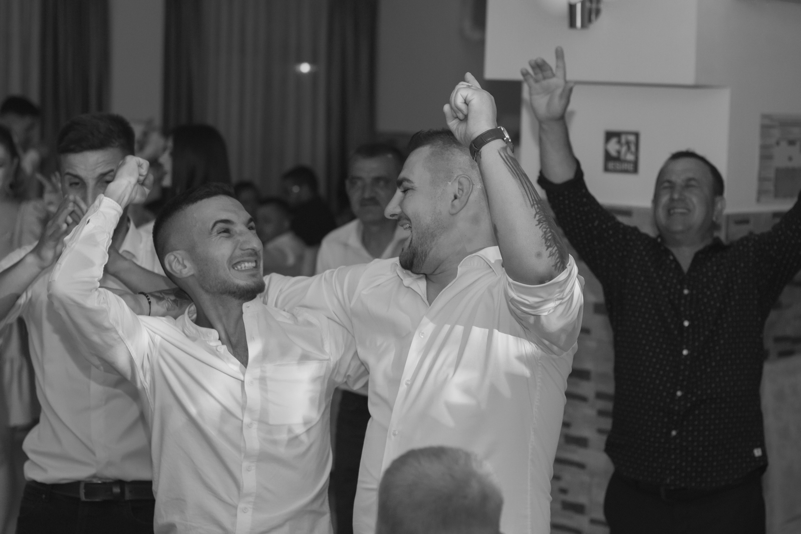 Ariana. Fotograf si videograf — evenimente si studio