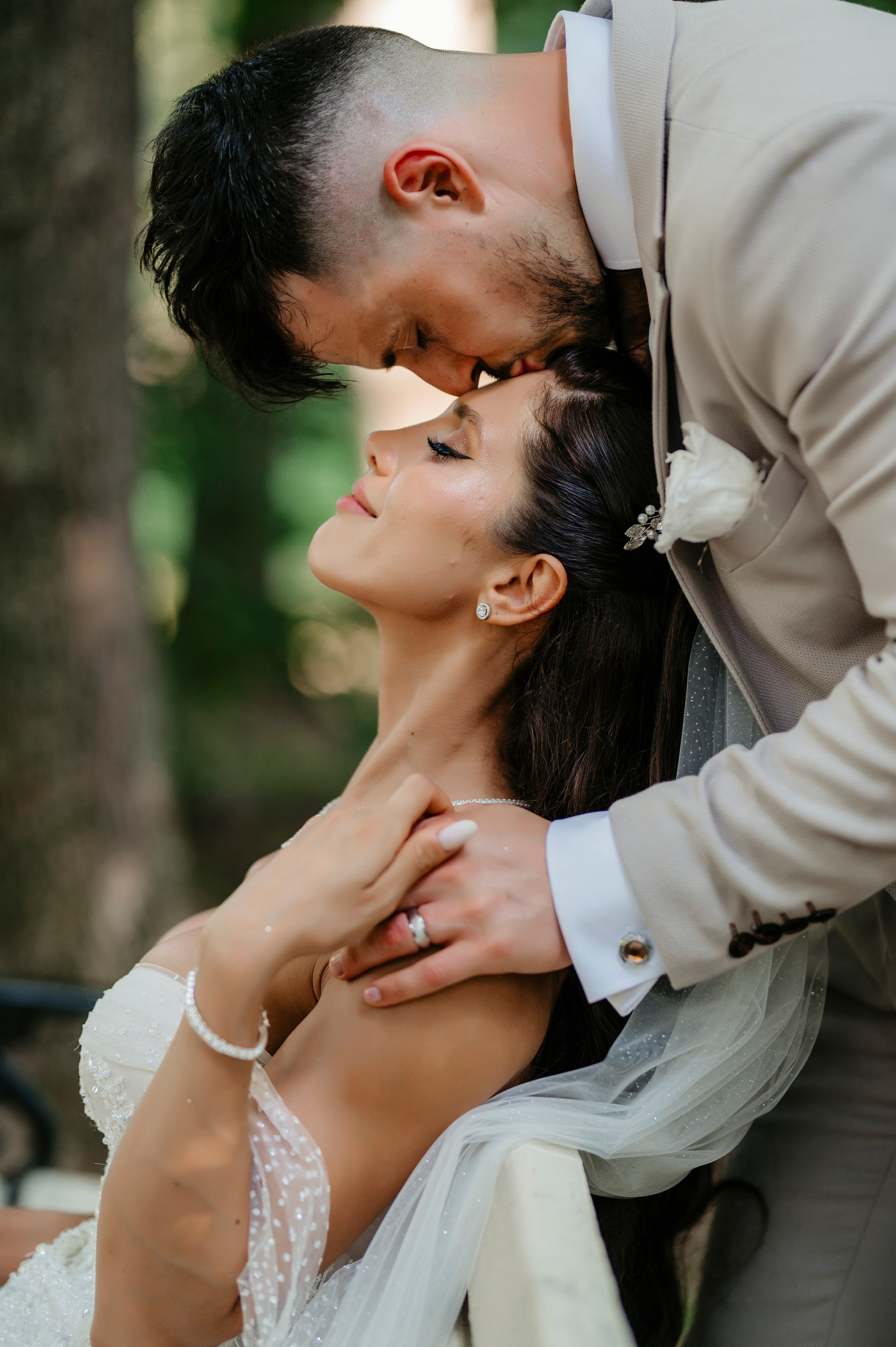 Larisa & Cosmin. Fotograf si Videograf | Nuntă-Botez