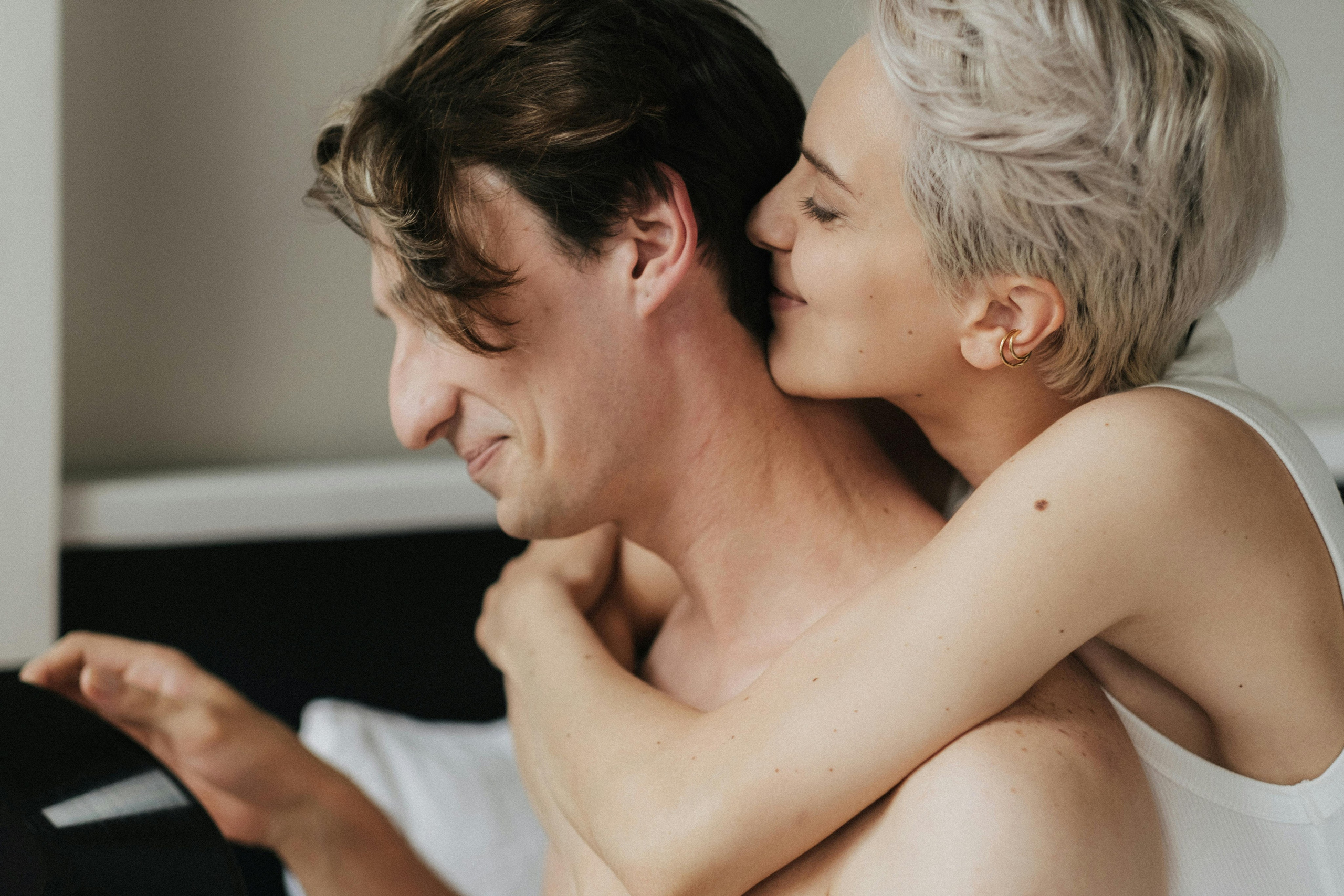 Lifestyle home photosession — Chloe & Alex. Alice Bell — Wedding photographer in New York