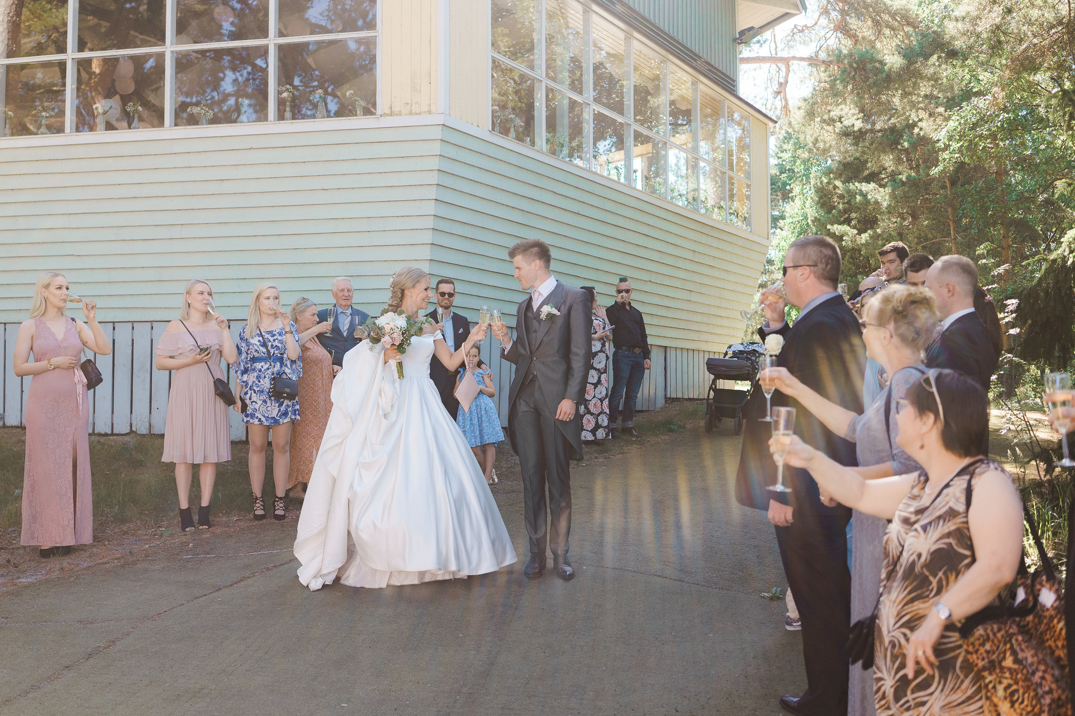 Hääkuvaaja Porvoossa | Unohtumattomat Hetket Hotelli Runosta Tanssisaarelle