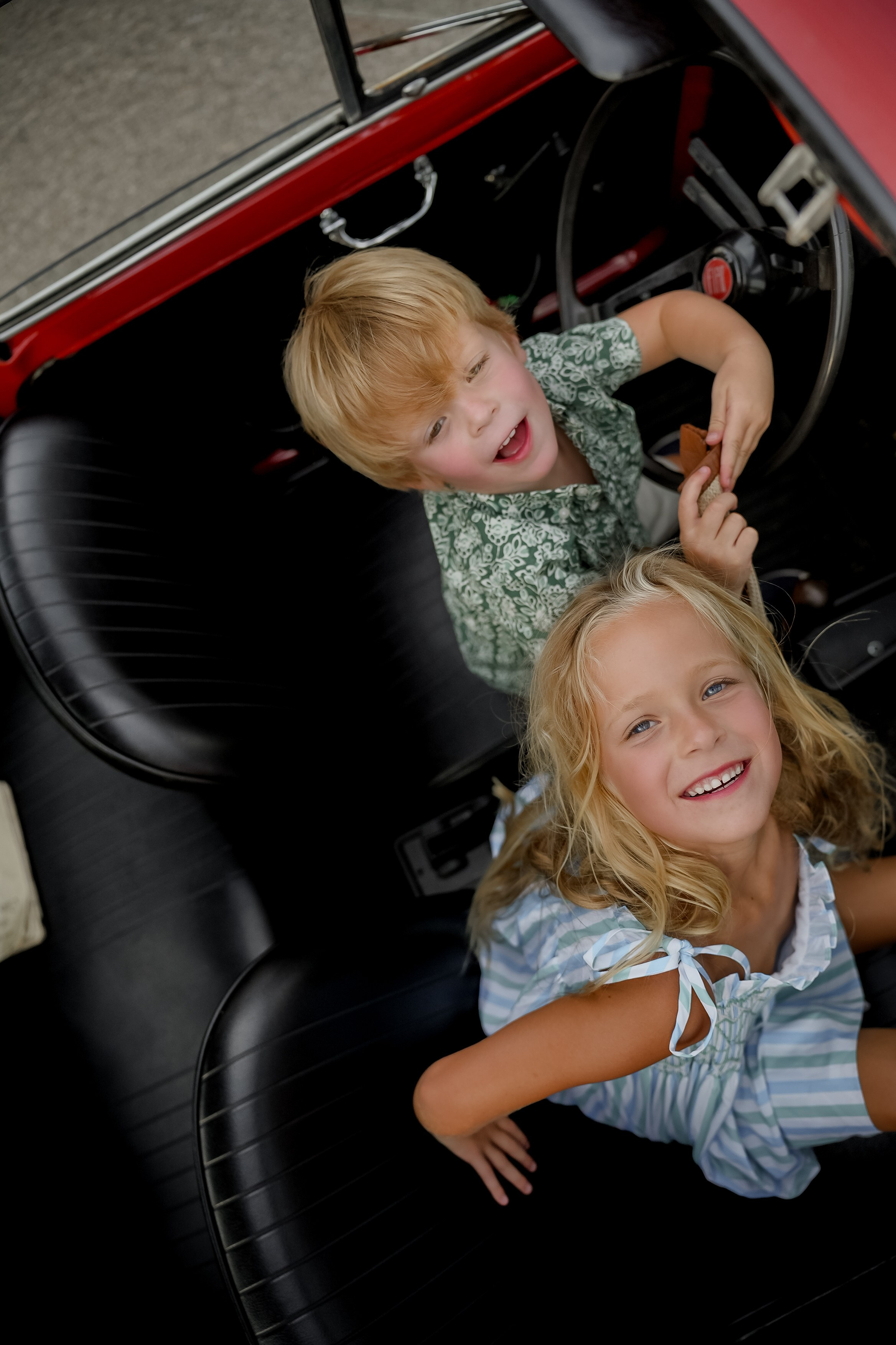 Nicole & Family. Wedding Photographer in Italy