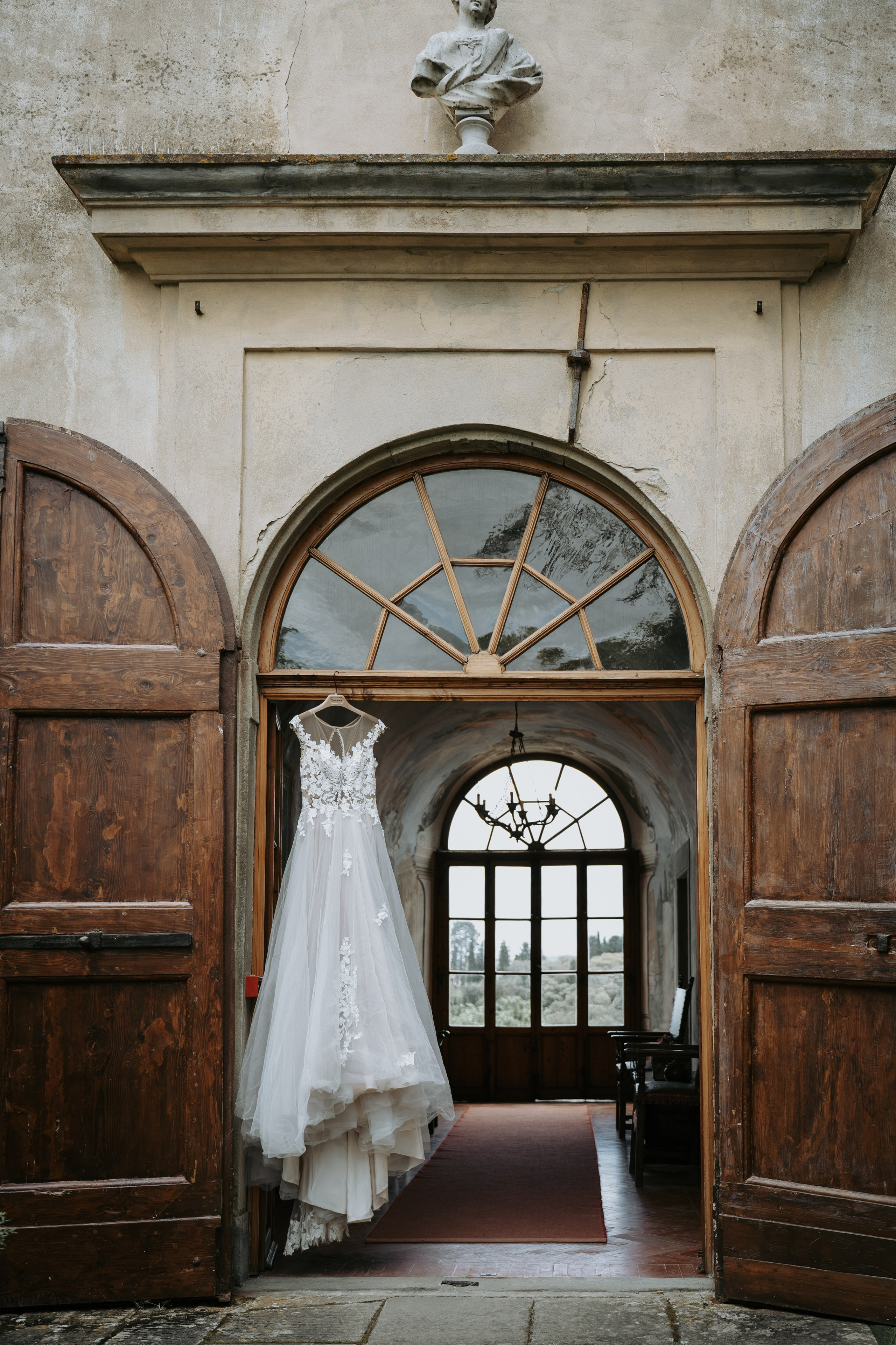 Classic Tuscany Wedding. Wedding Photographer in Italy