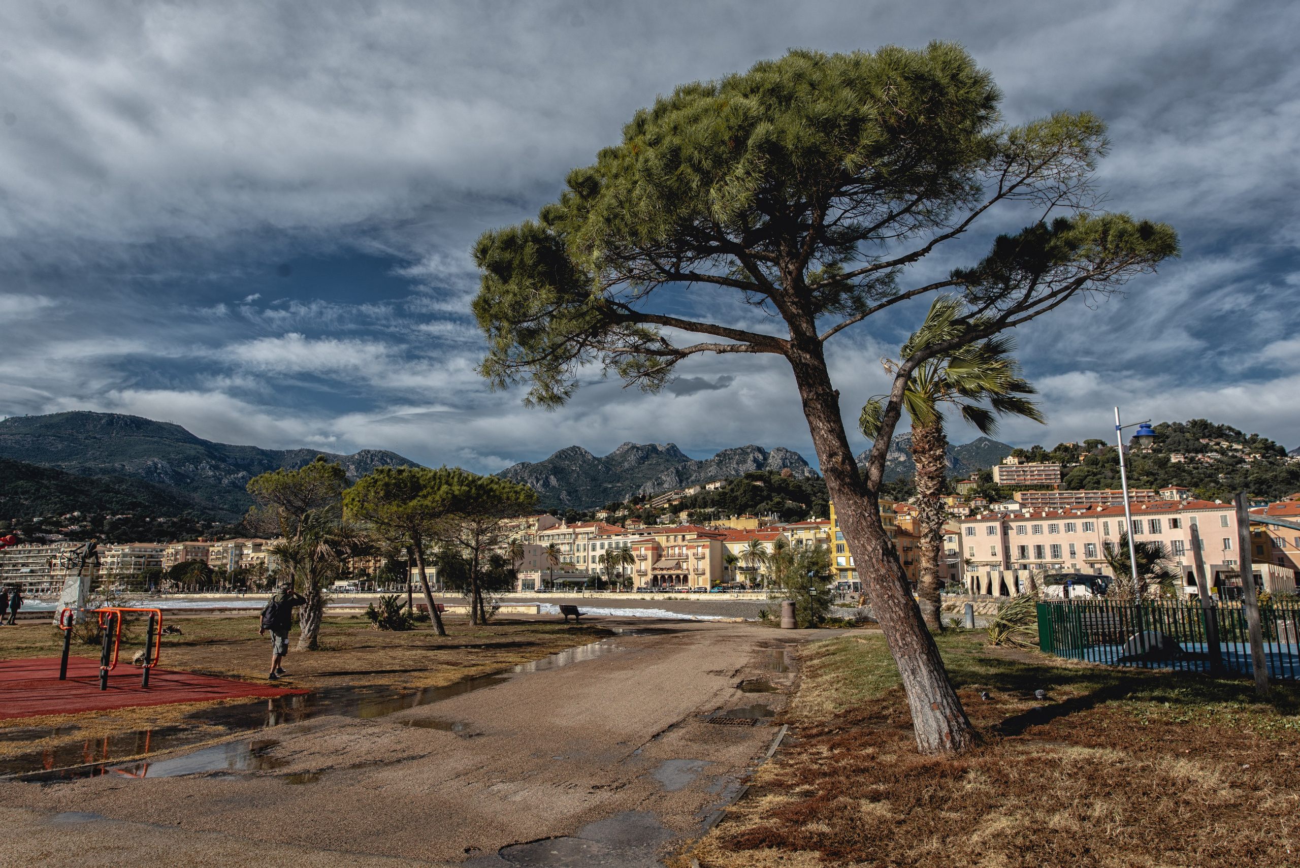 Menton. Photographe sur Cote d’Azur. Portraits de familles, couples, enfants, événements