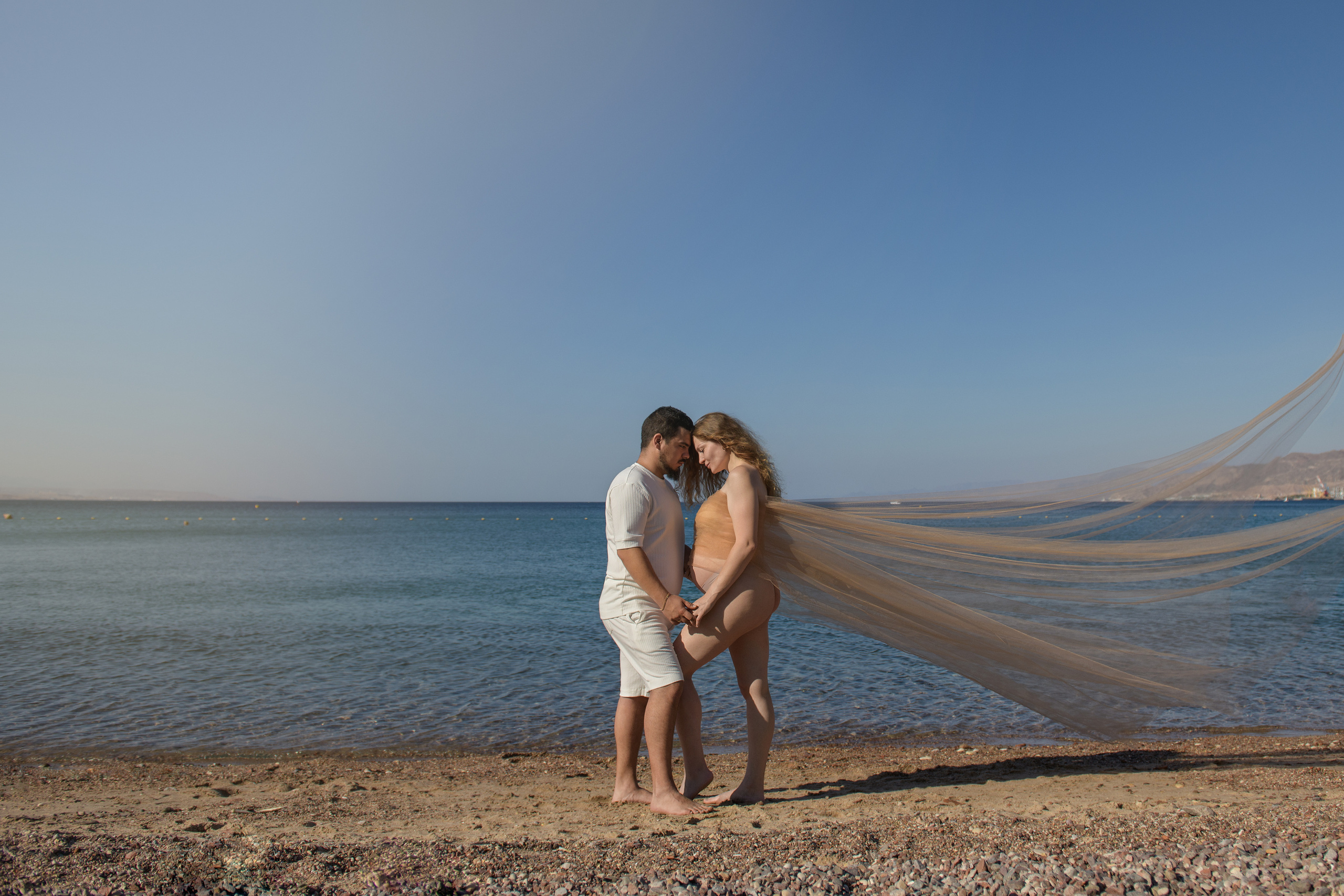 Pregnancy photoshooting on the sea beach for Julia & Dmytriy. Семейный детский беременности love-story фотограф Эйлат Израиль Ольга Амчиславски