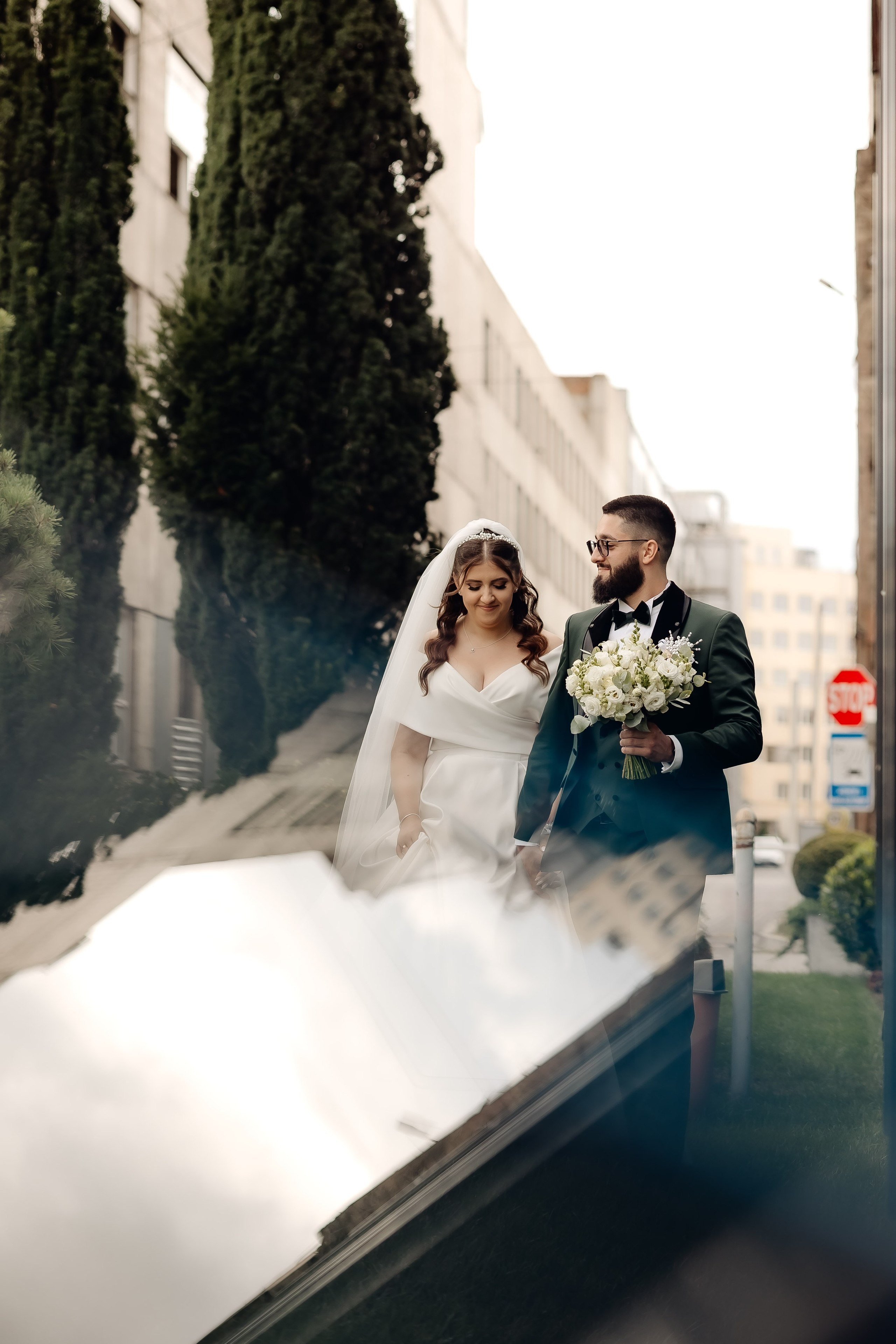 D & C. Crudueugen.com