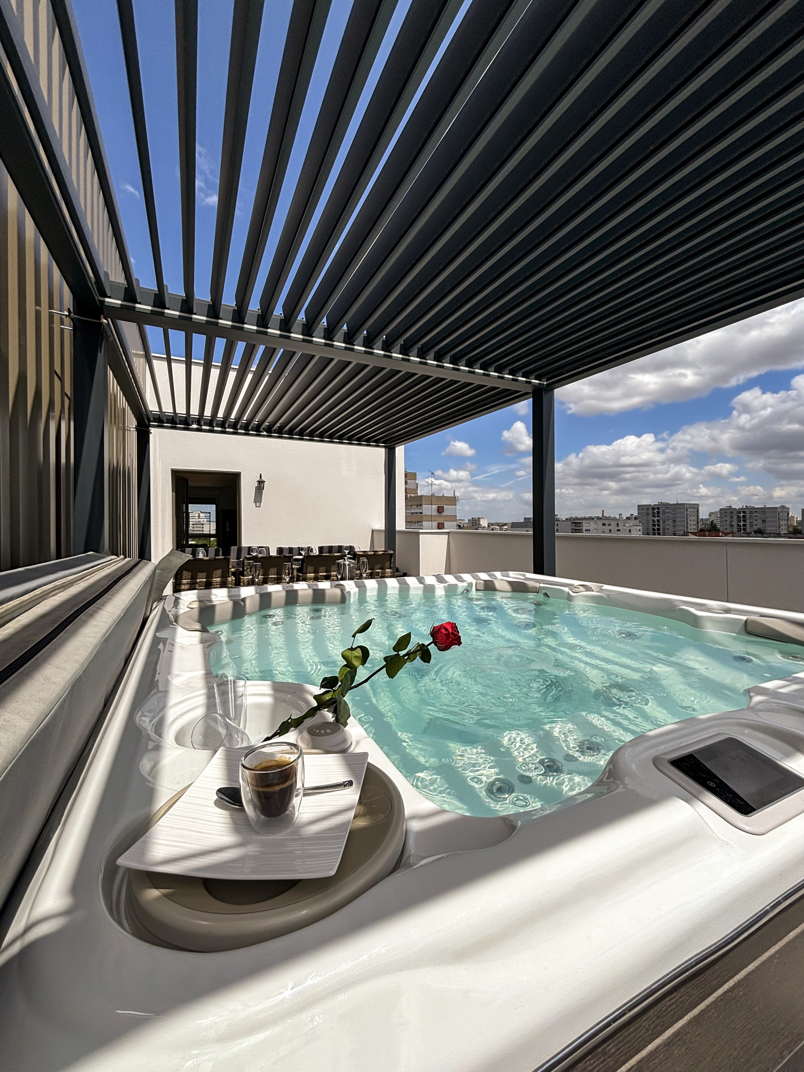 Real estate. Wedding, event and family photographer in Paris, Emilian Olaru
