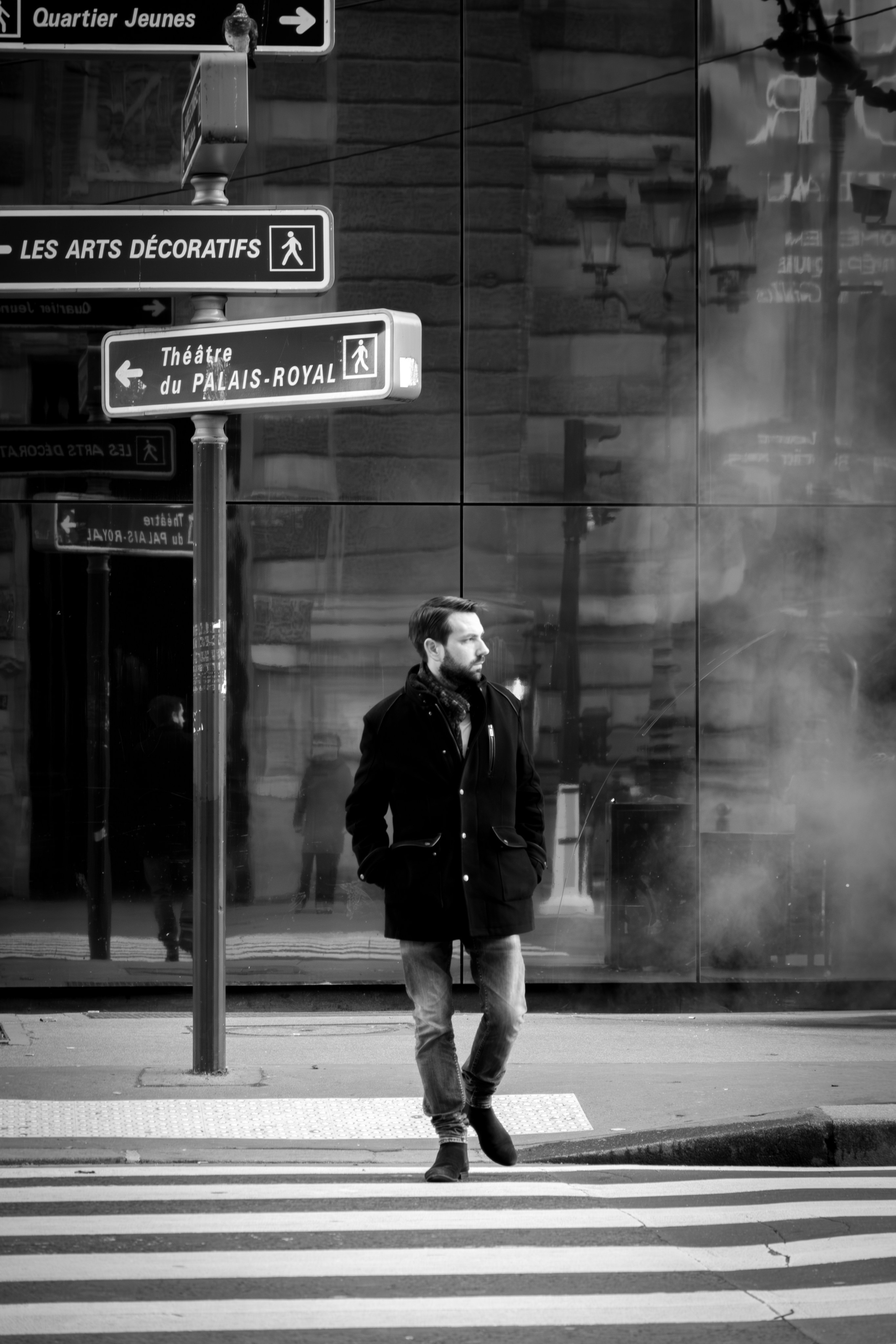Photowalk in the heart of Paris. Photographer in Paris Marina Chaput