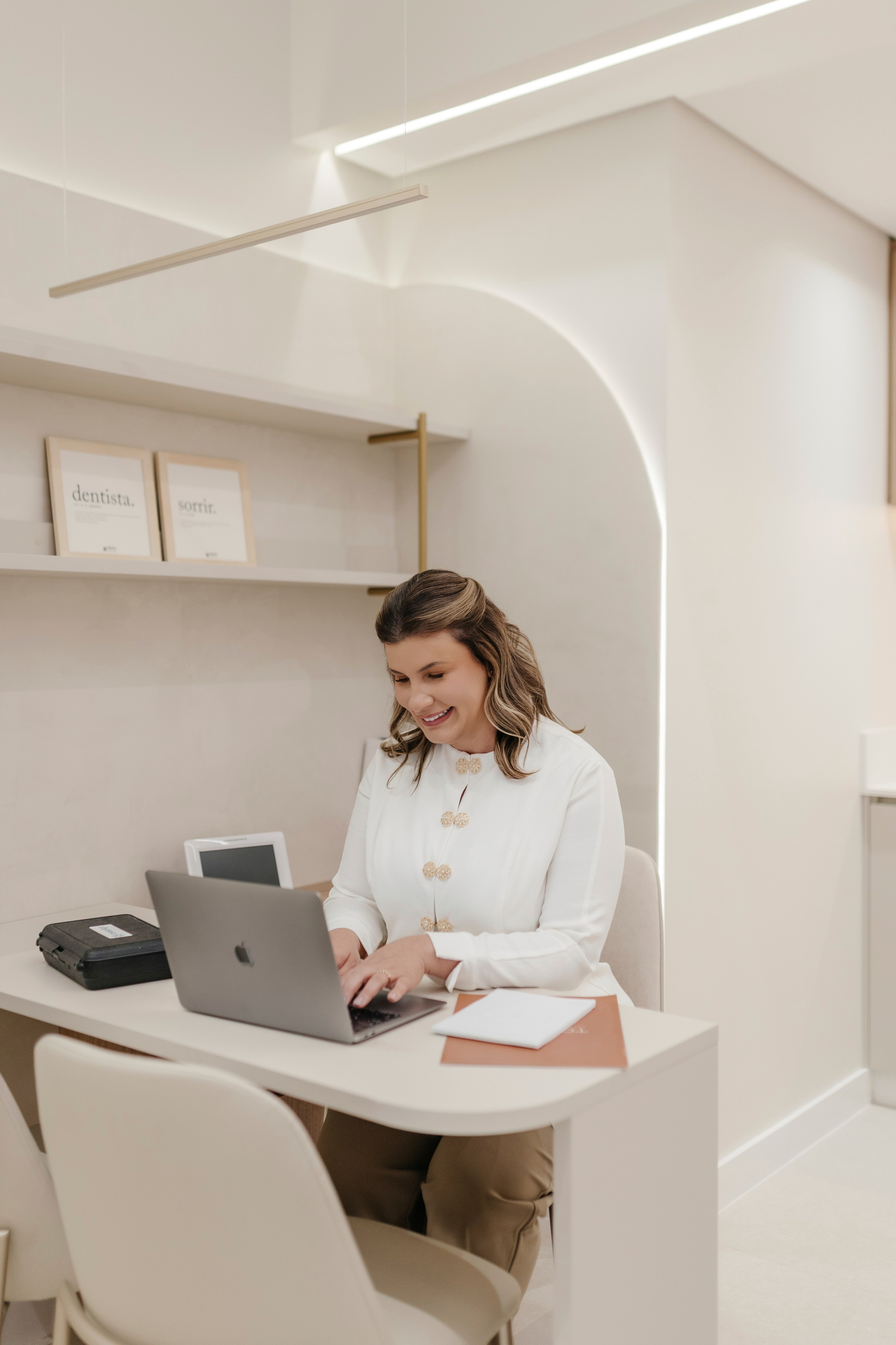 Dra. Adele & Dra. Aline | Dentistas. Coraafotografia.com