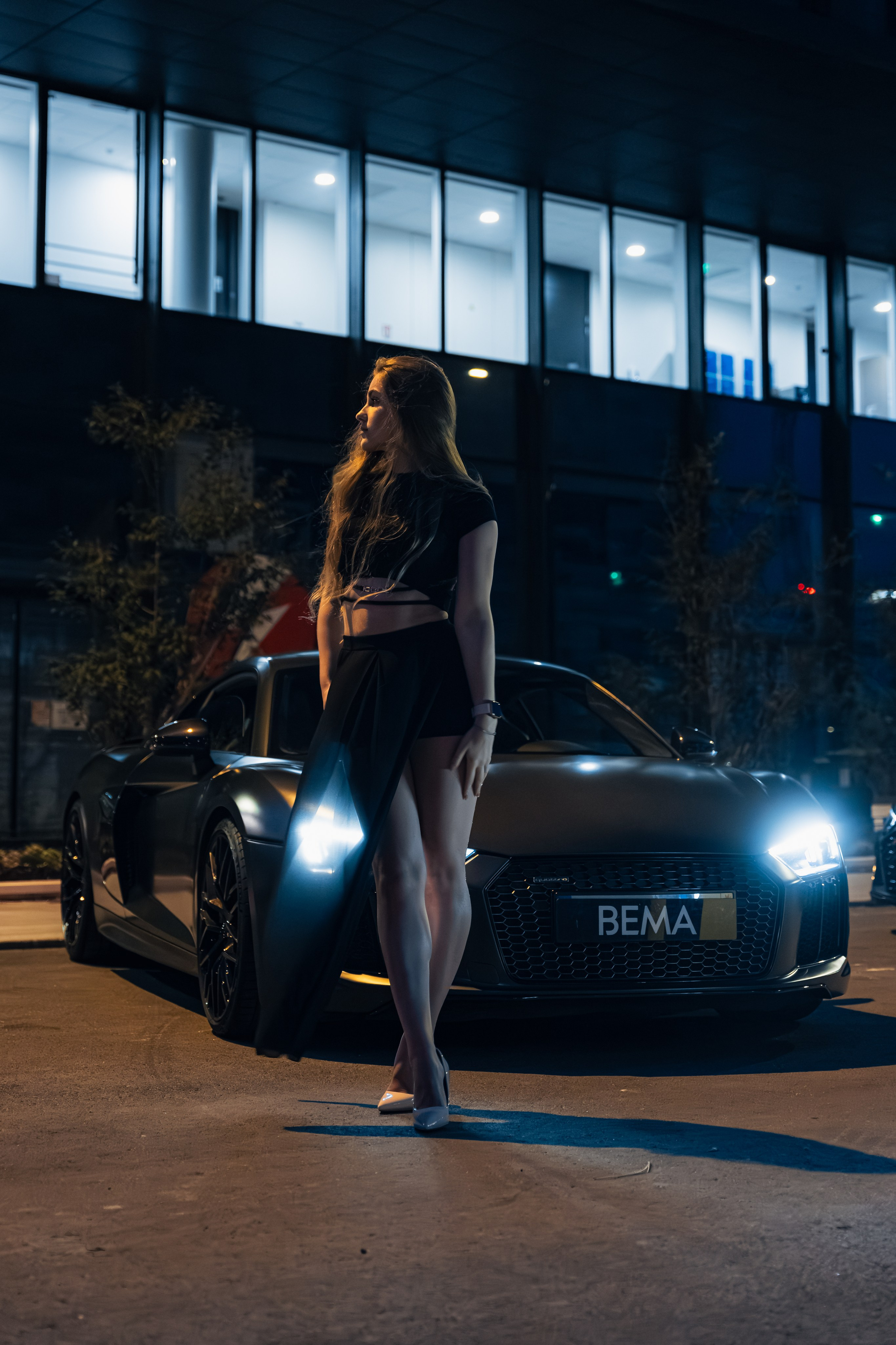 Alexandra x Audi R8. Photographer in Paris — Vitalii Motruk