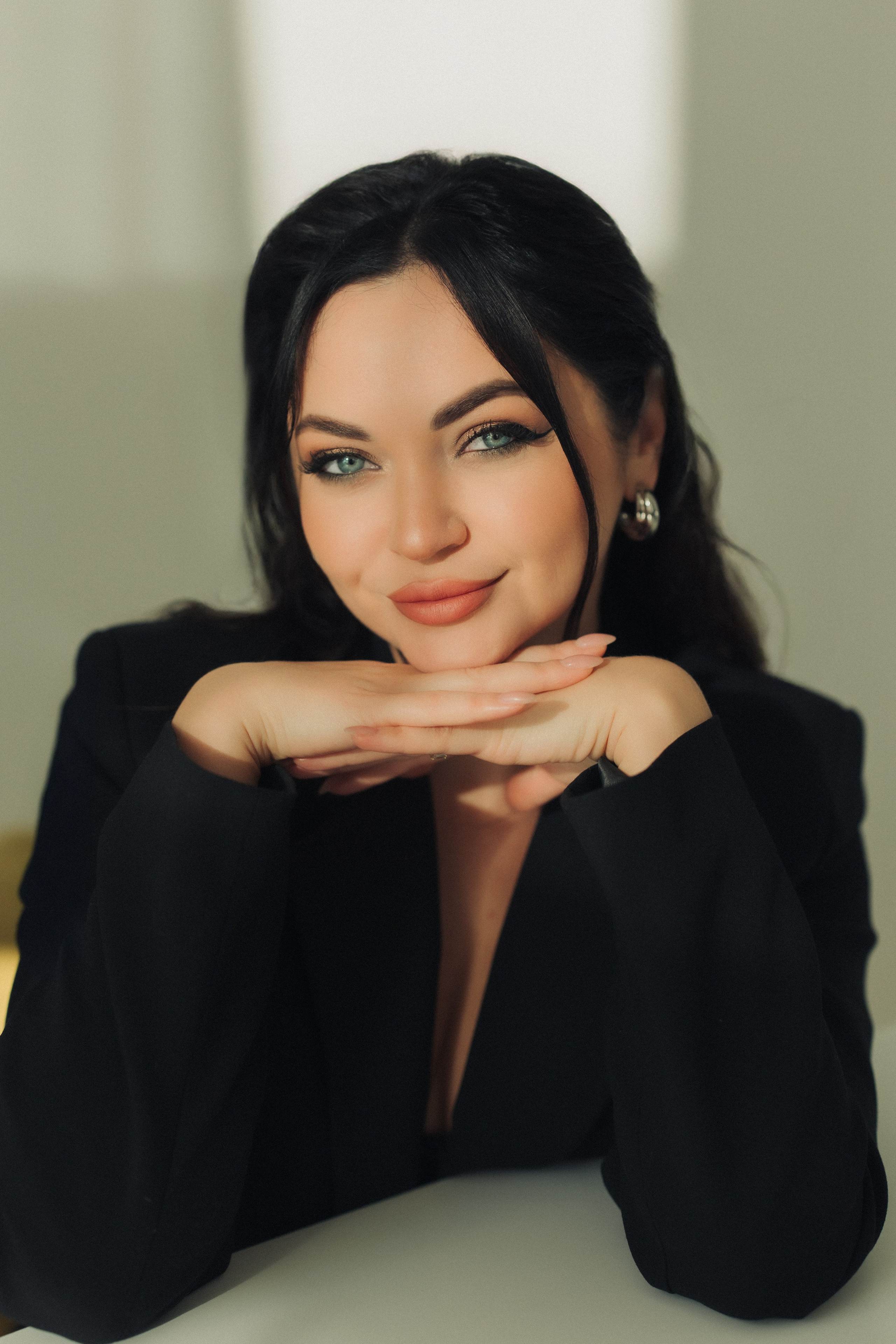 Margo. Kristina Kozheltsova, women’s portrait, lifestyle, love story. Leipzig