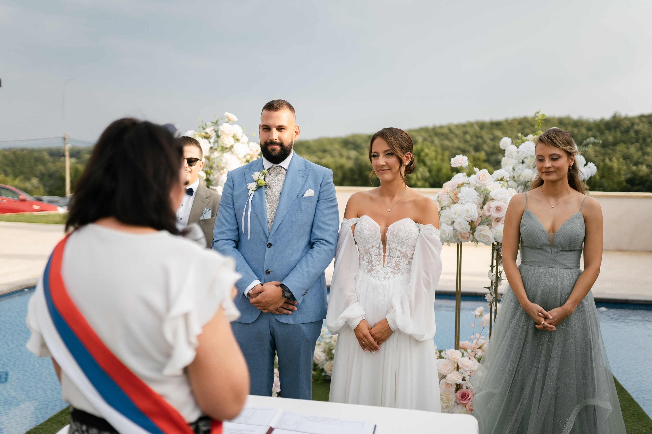 M&D|Between City Lights and Hidden Oasis. Black Sheep Produkcija| Wedding Photography and Wedding Films, based in Kragujevac, Europe / Fotograf i videograf, Kragujevac, Srbija