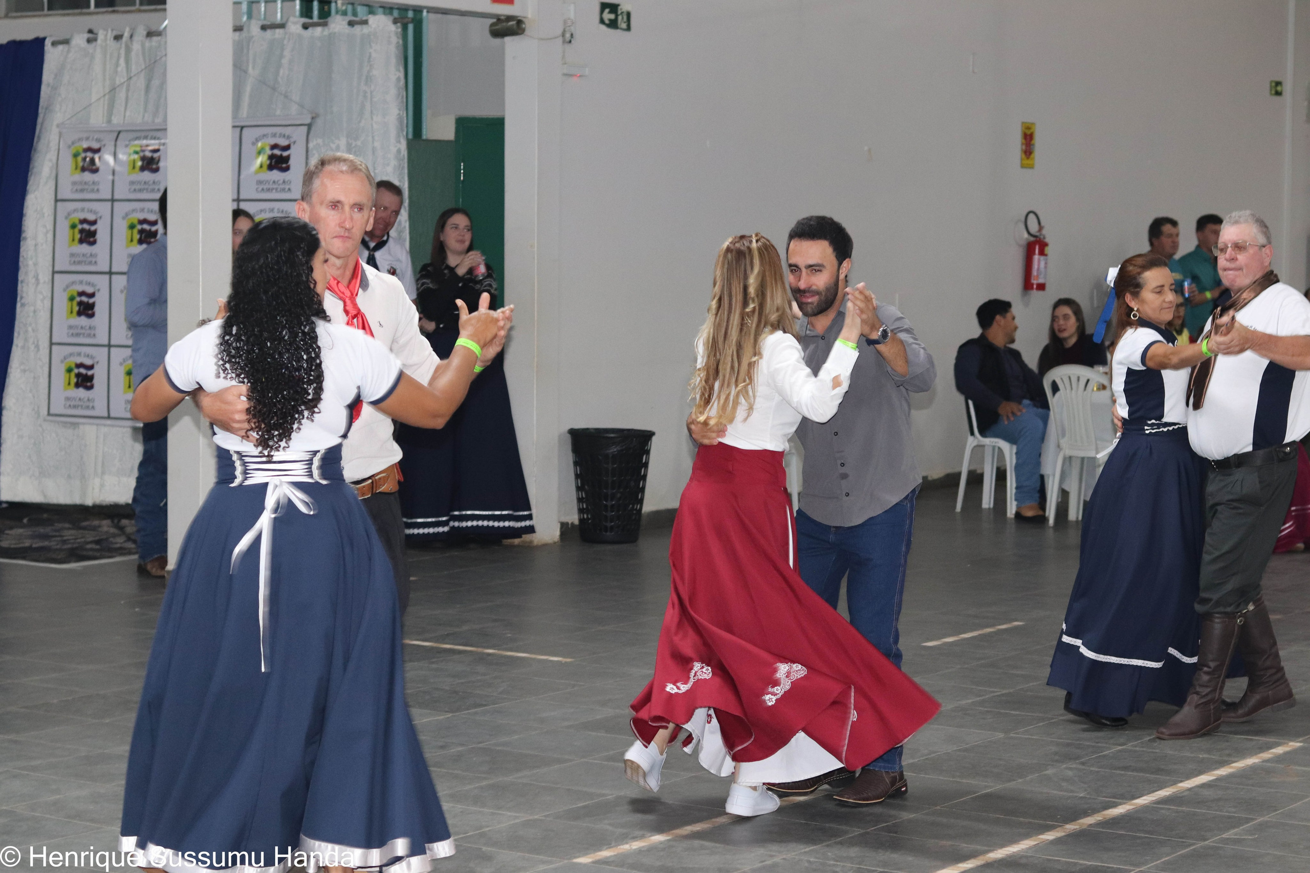 Formatura Curso de Dança Inovação Campeira. Handa Produções