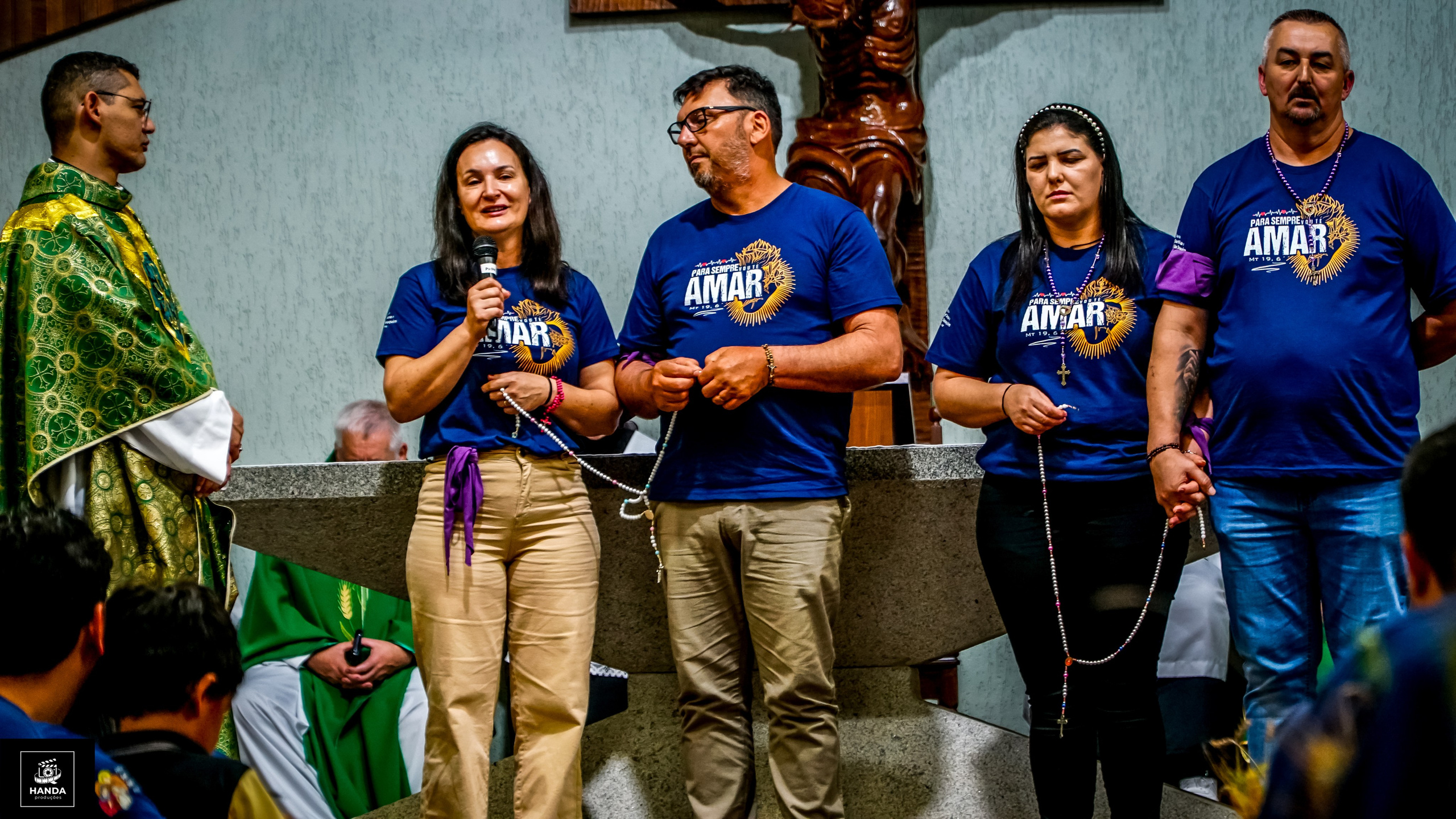 Acampamento Casais. Handa Produções