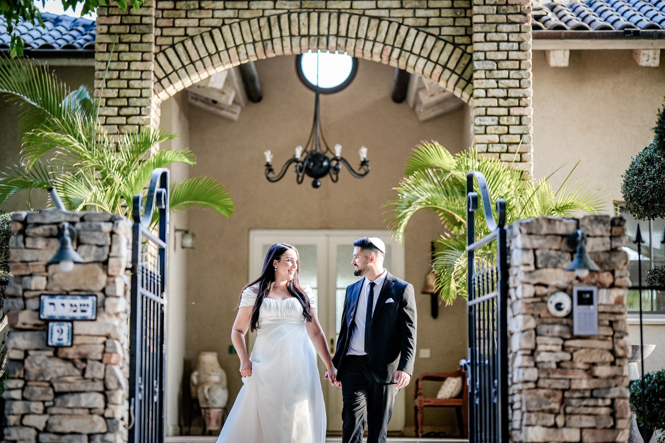 May & Aviel. לופו צלמים — צילום חתונות ואירועים