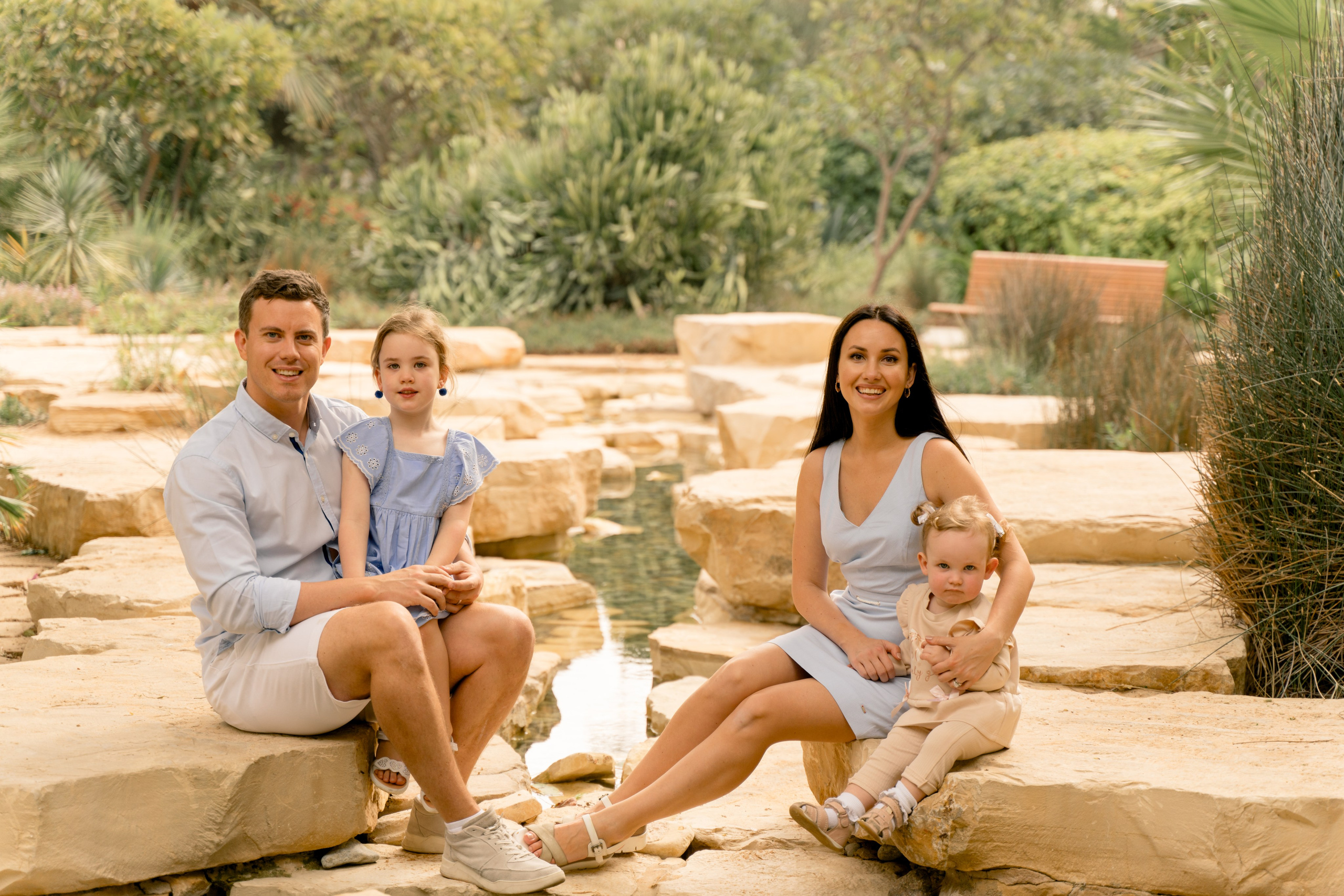 Семейная съемка в парке. Фотограф в Абу Даби Марина